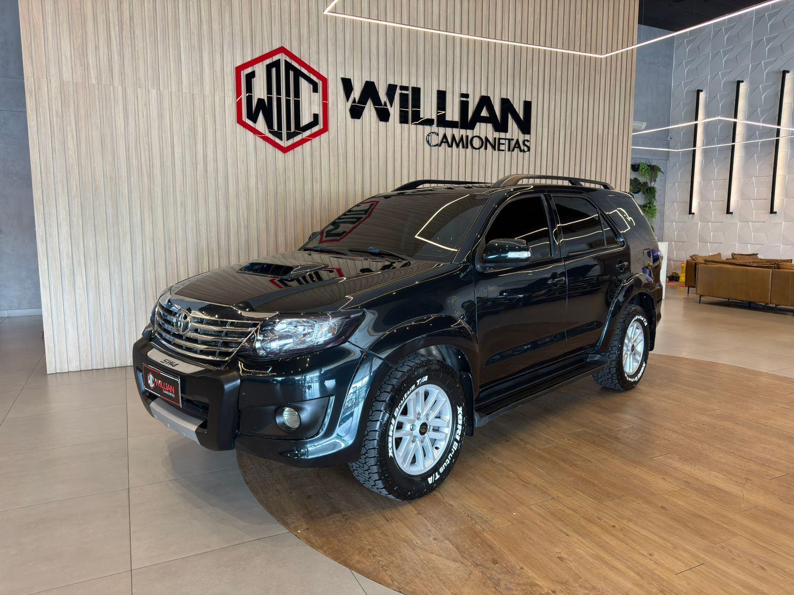 Foto número 379995 do veiculo