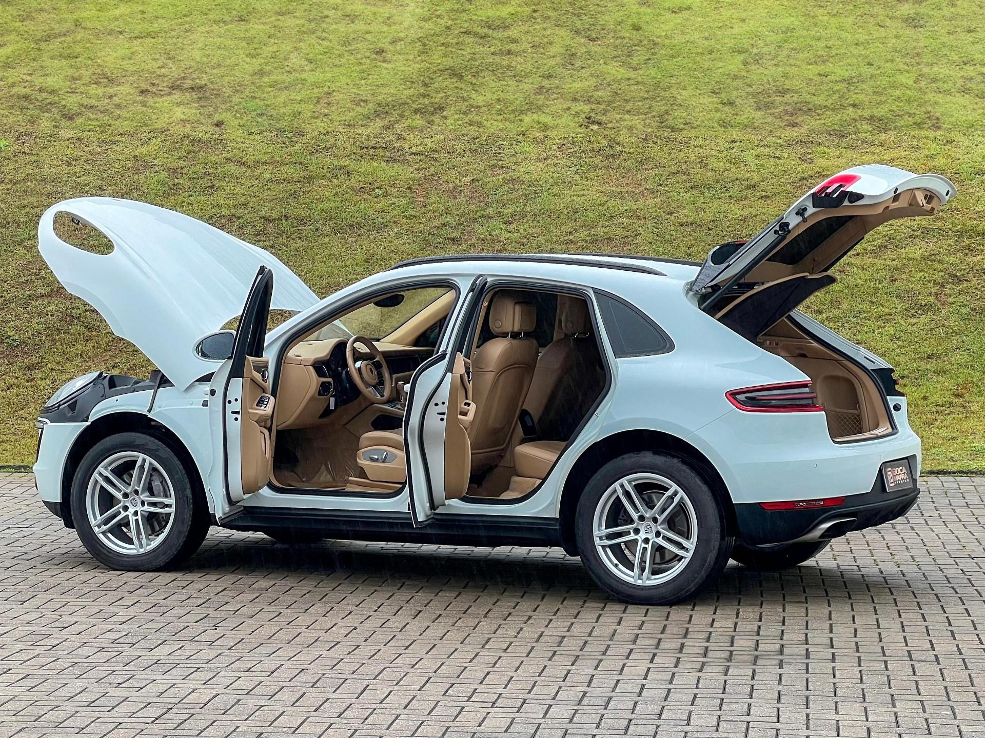 Foto número 397978 do veiculo