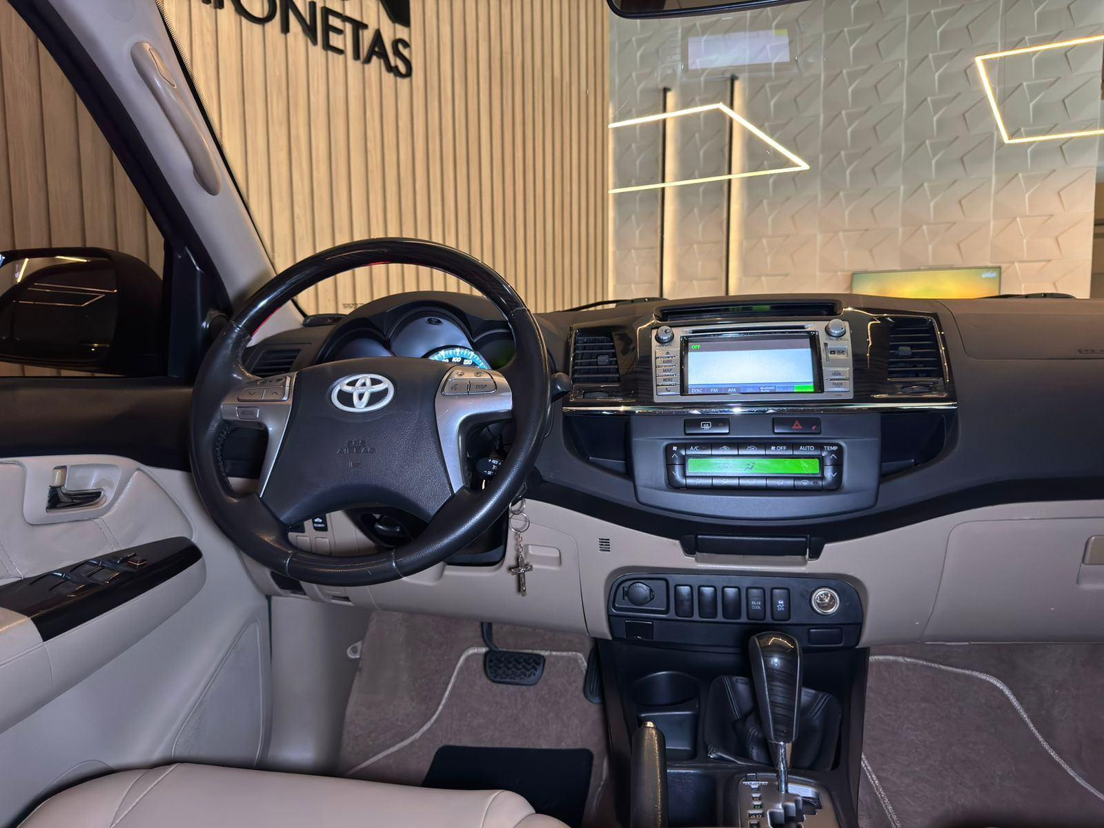 Foto número 380018 do veiculo