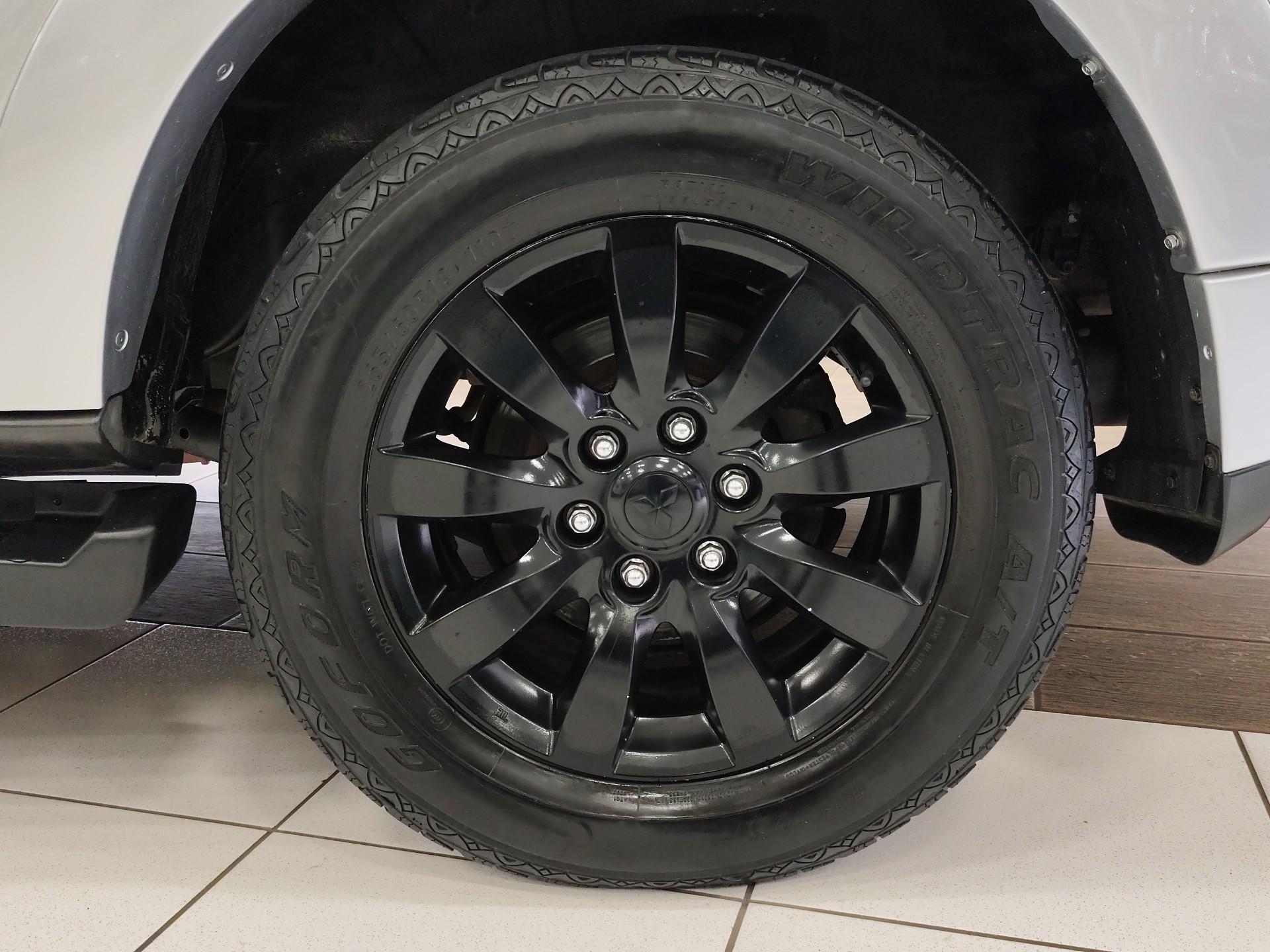 Foto número 387293 do veiculo