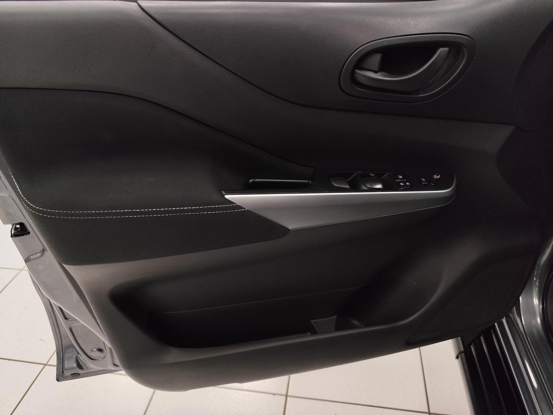 Foto número 395513 do veiculo