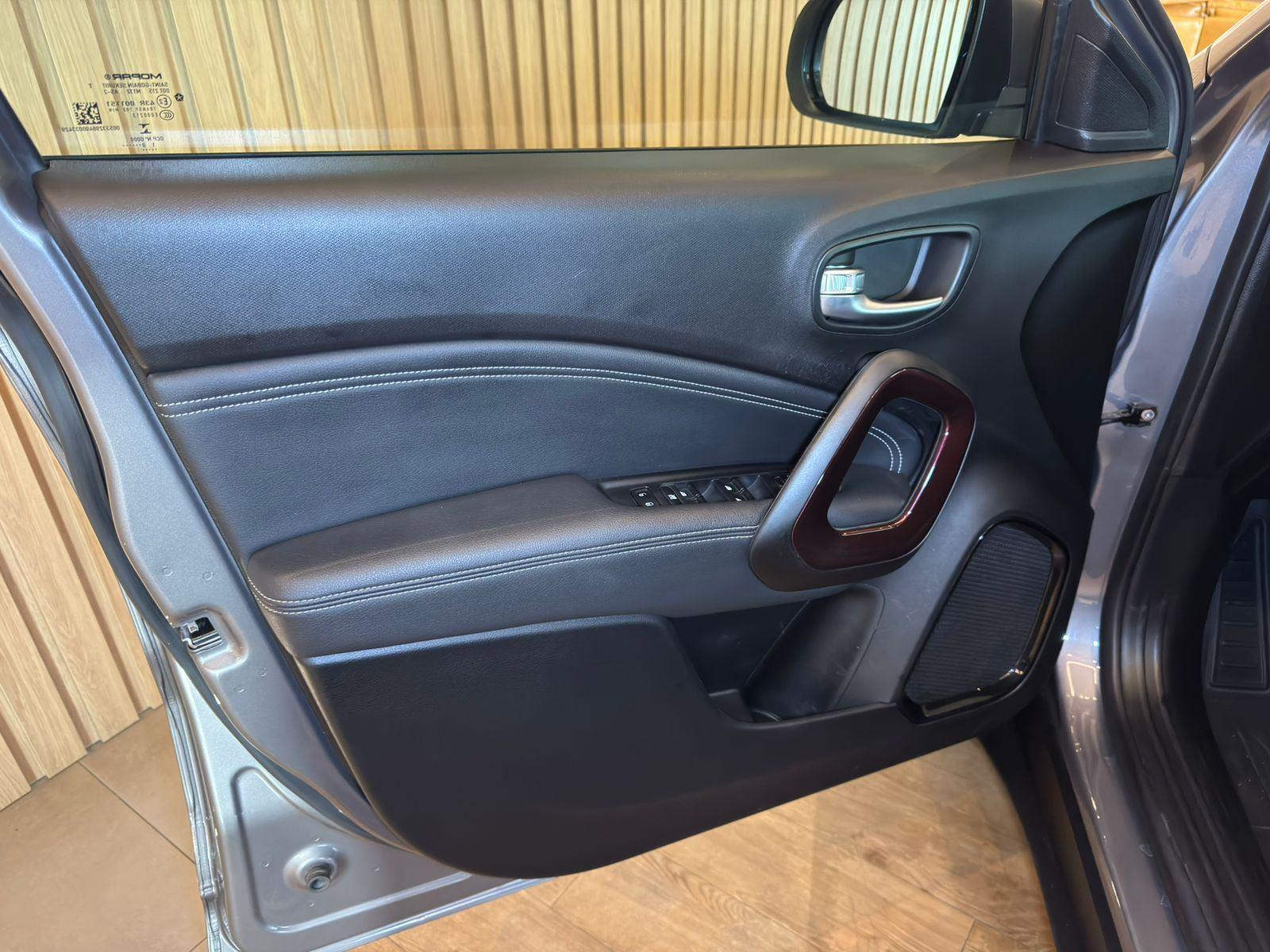 Foto número 397048 do veiculo