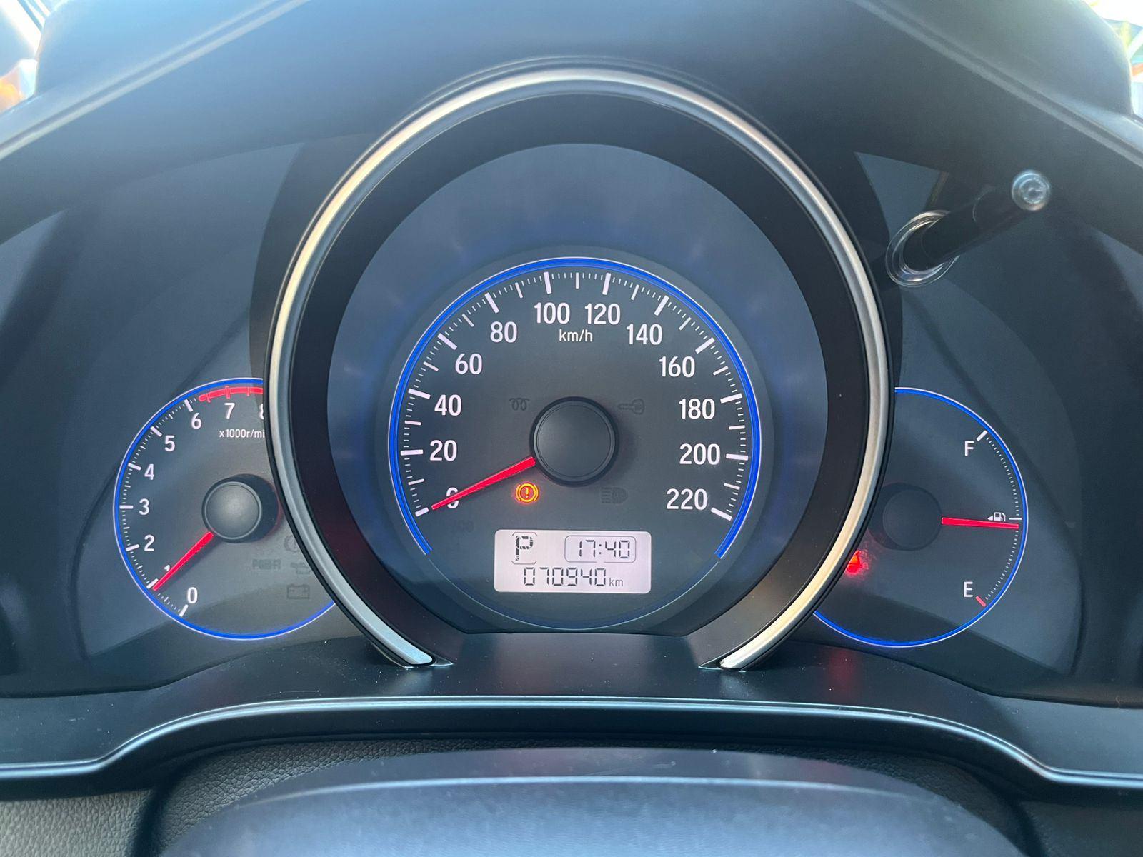 Foto número 390651 do veiculo