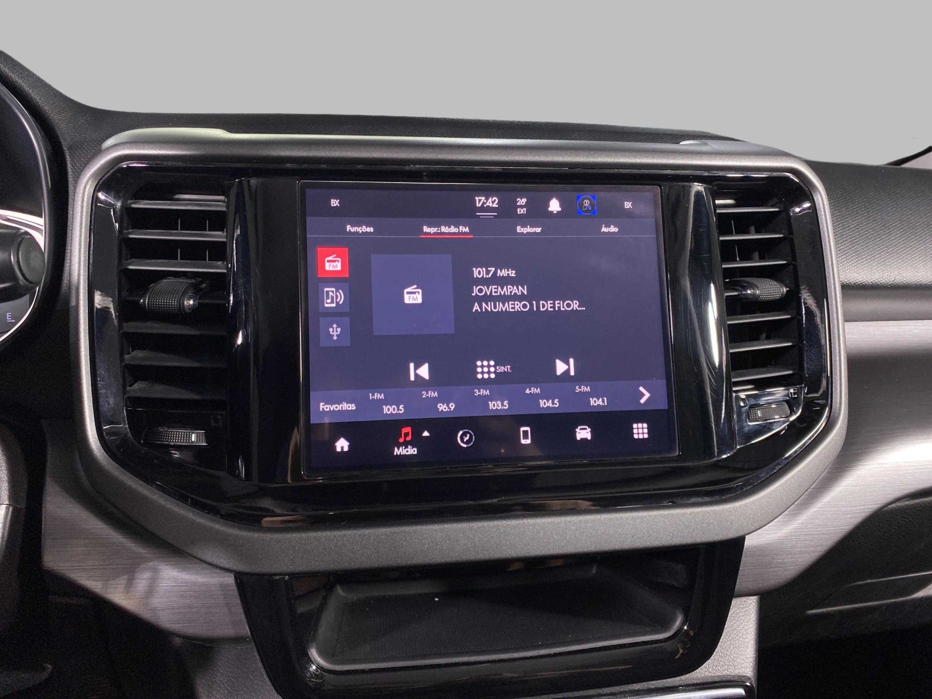 Foto número 421023 do veiculo