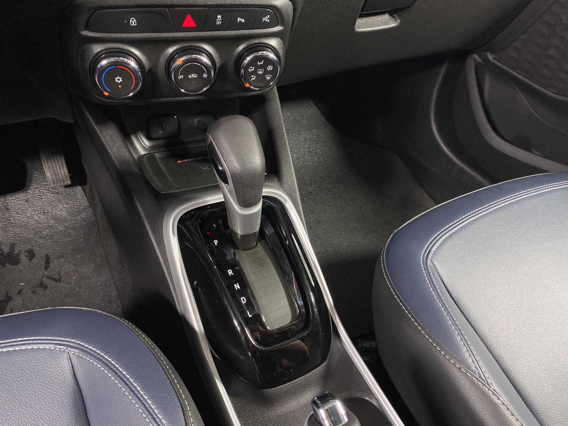 Foto número 415086 do veiculo