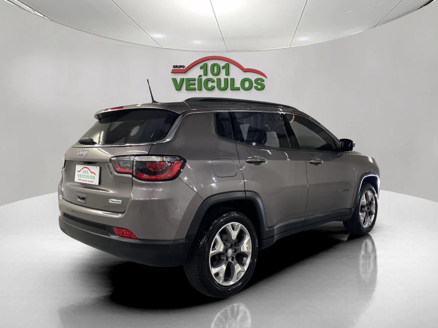 Foto número 403100 do veiculo