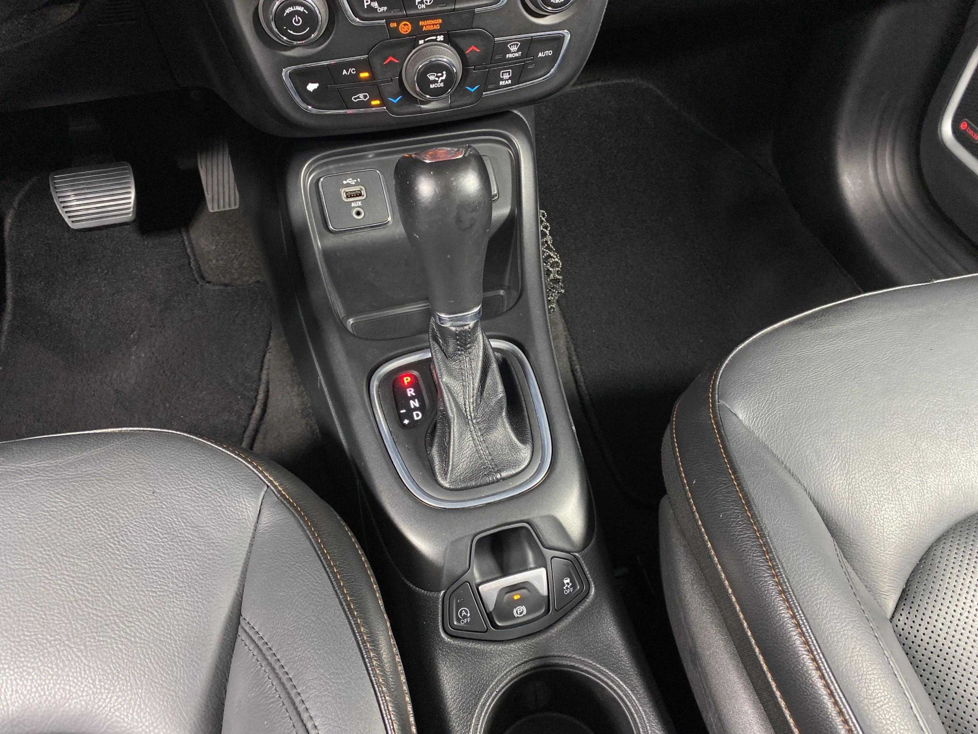 Foto número 423742 do veiculo