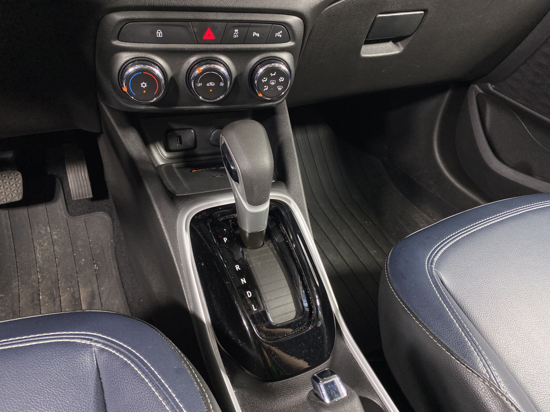 Foto número 424487 do veiculo