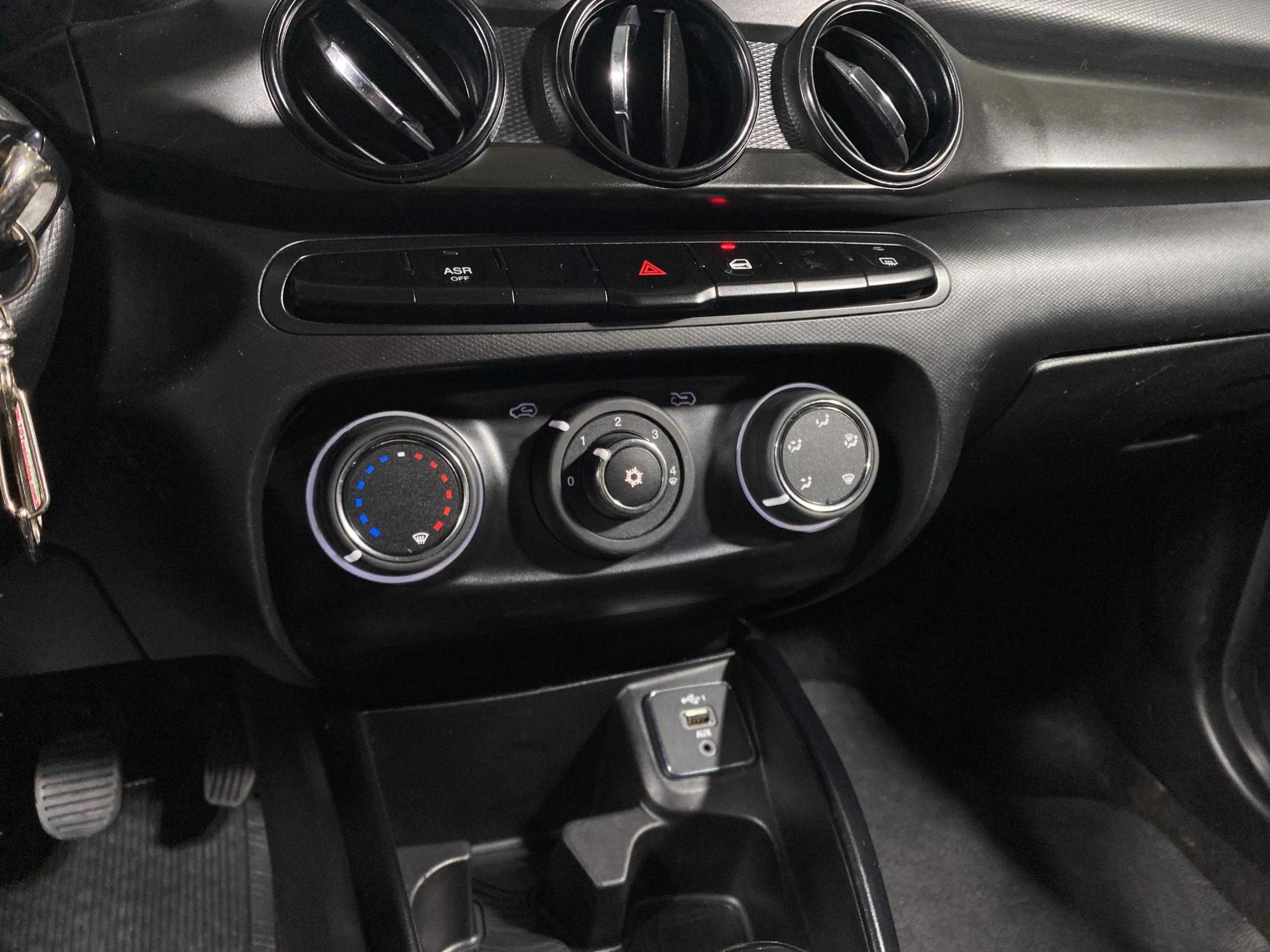 Foto número 418286 do veiculo