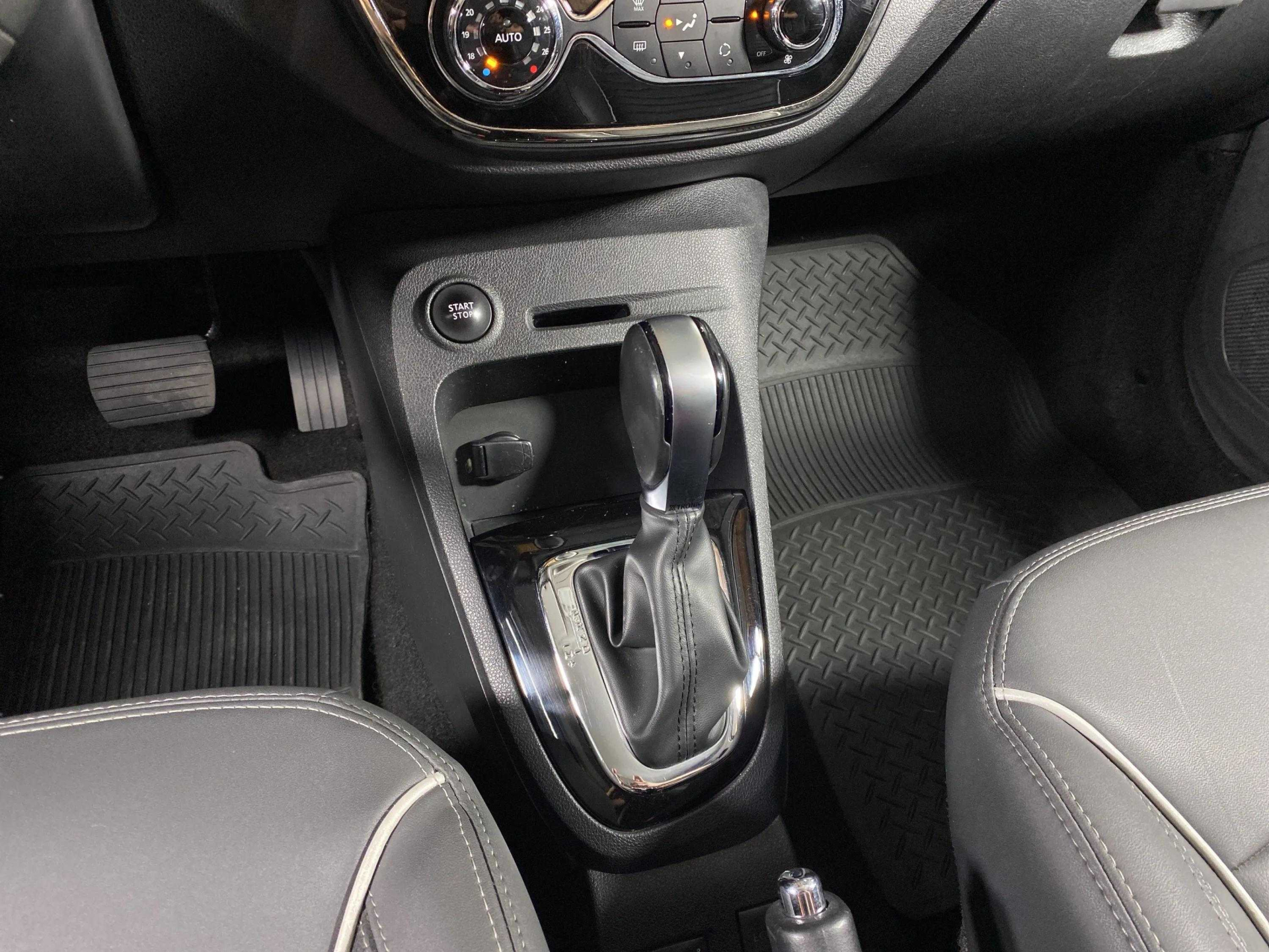 Foto número 418227 do veiculo