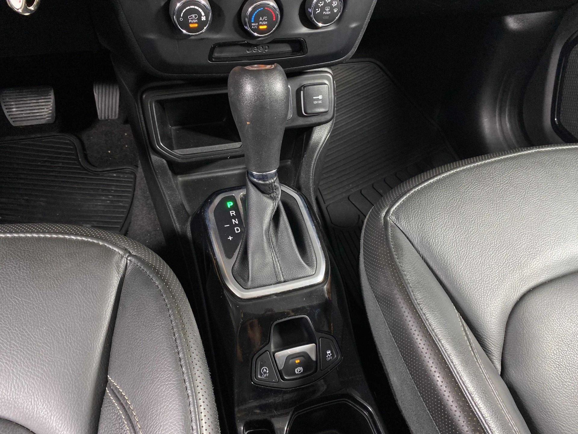 Foto número 416358 do veiculo