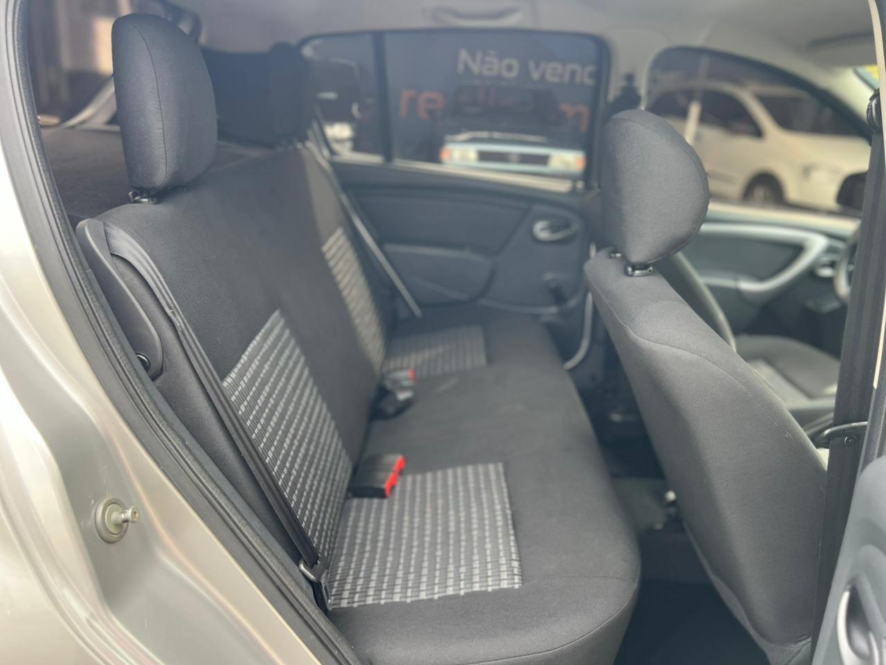 Foto número 420500 do veiculo