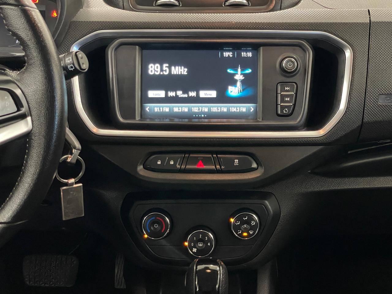 Foto número 405411 do veiculo