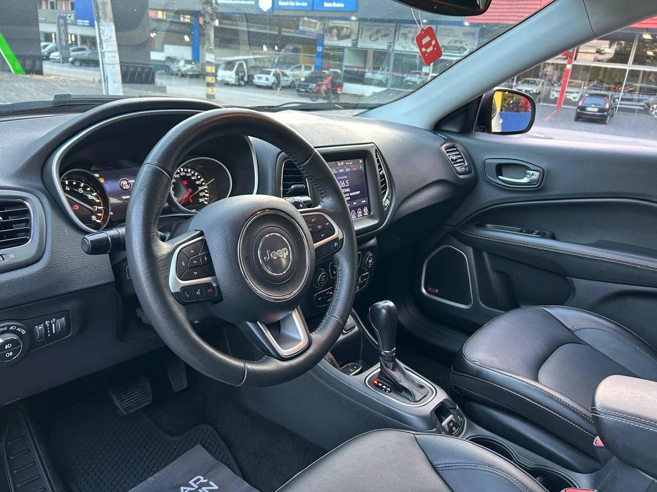 Foto número 440688 do veiculo