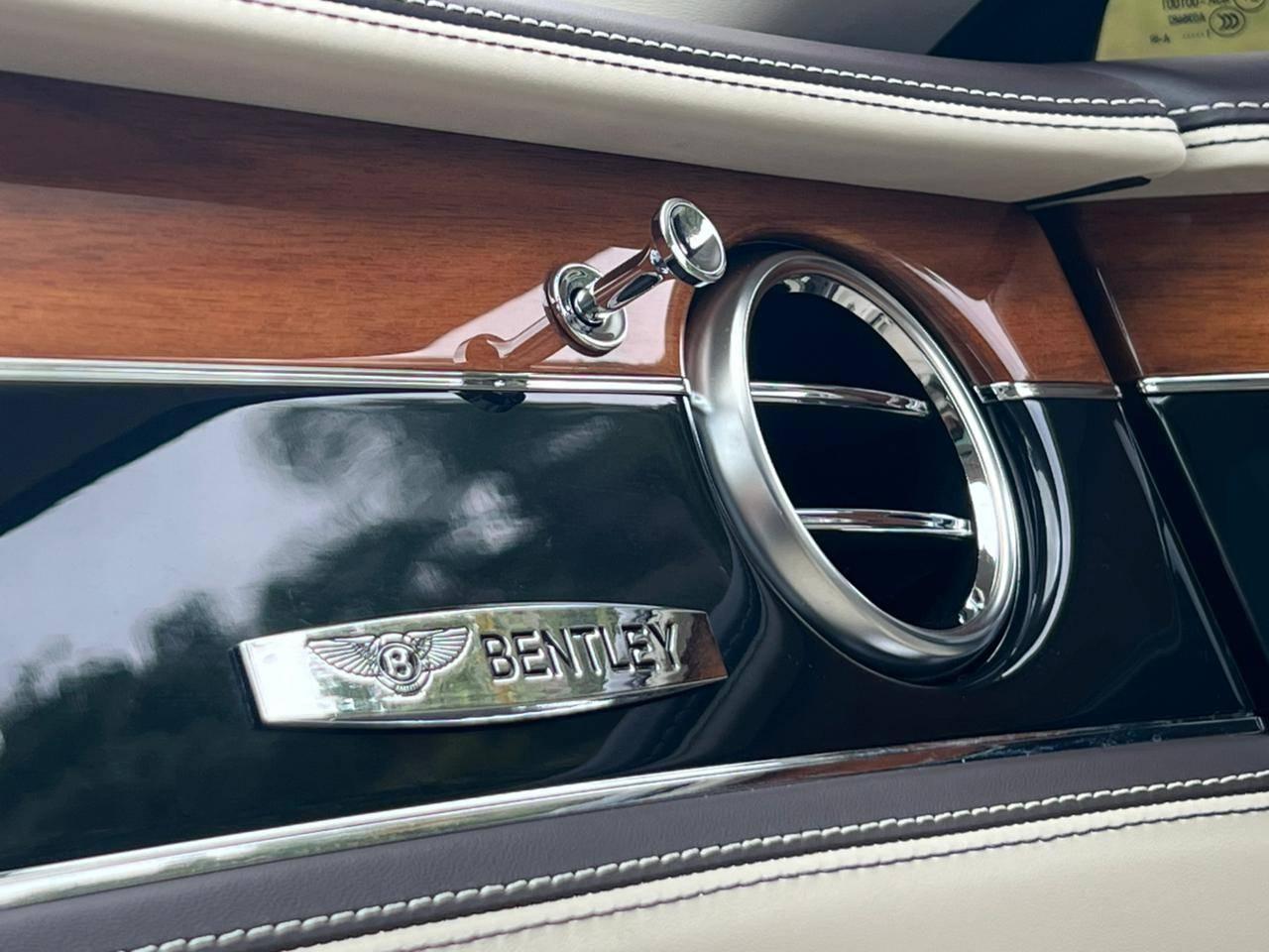 Foto número 440468 do veiculo