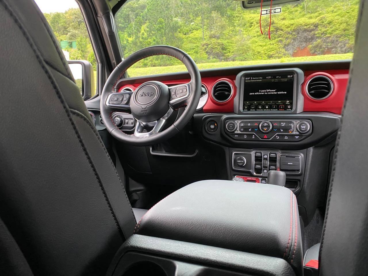 Foto número 428103 do veiculo