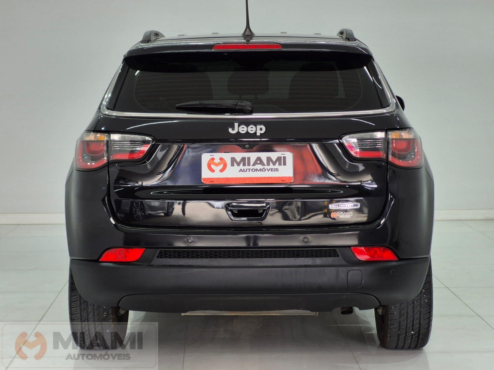 Foto número 421978 do veiculo