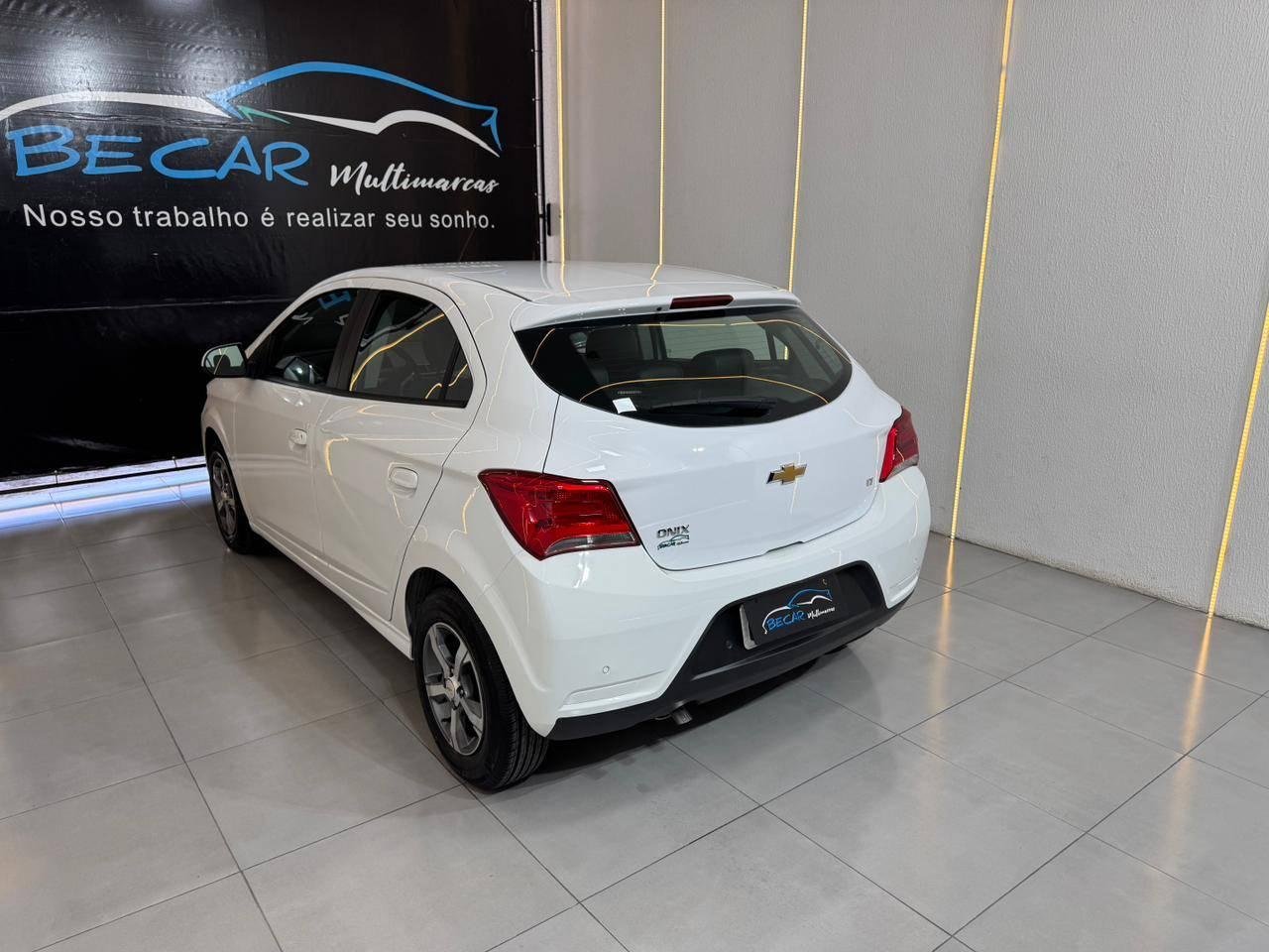 Foto número 413146 do veiculo