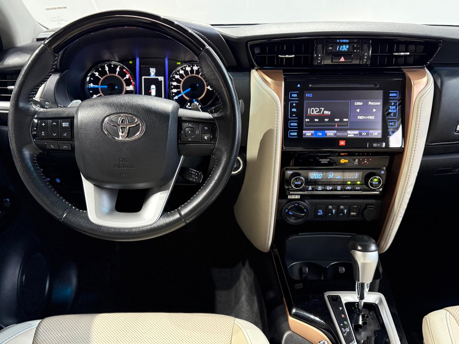 Foto número 424355 do veiculo