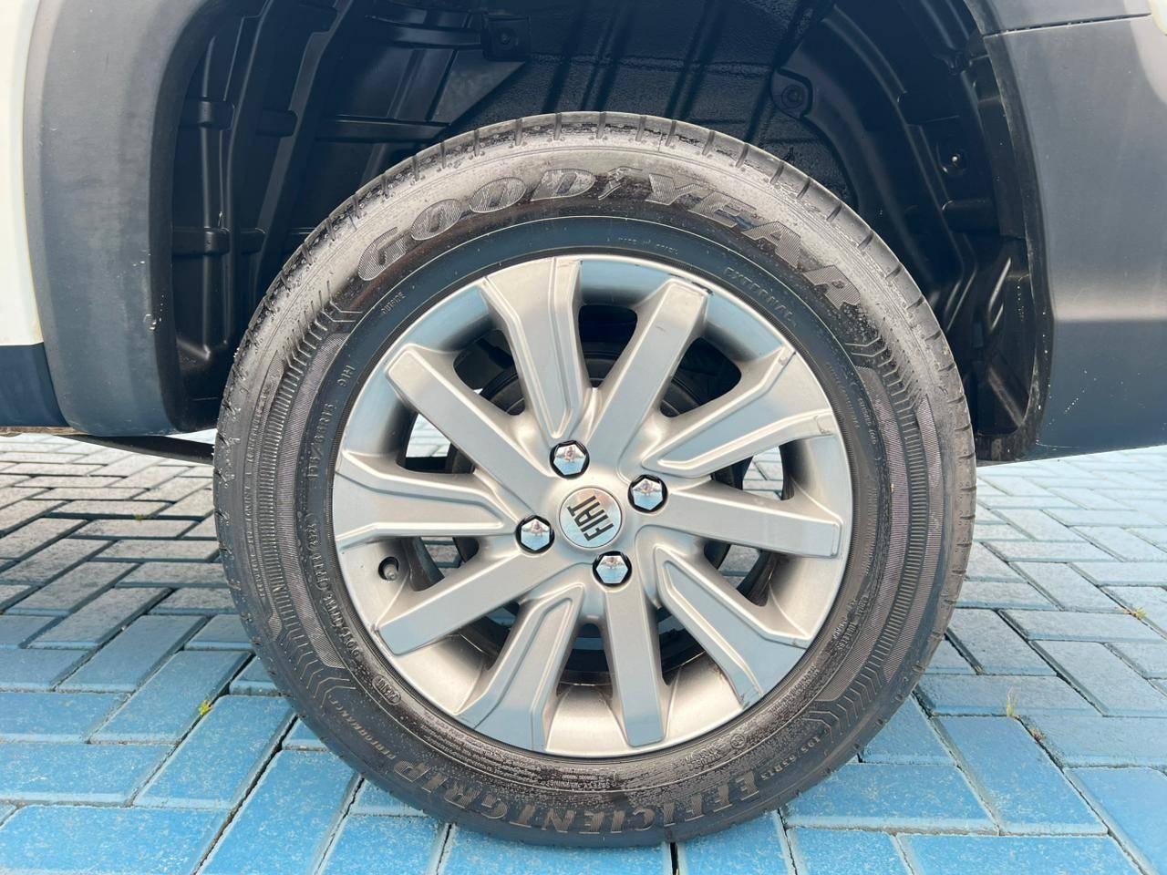 Foto número 421852 do veiculo