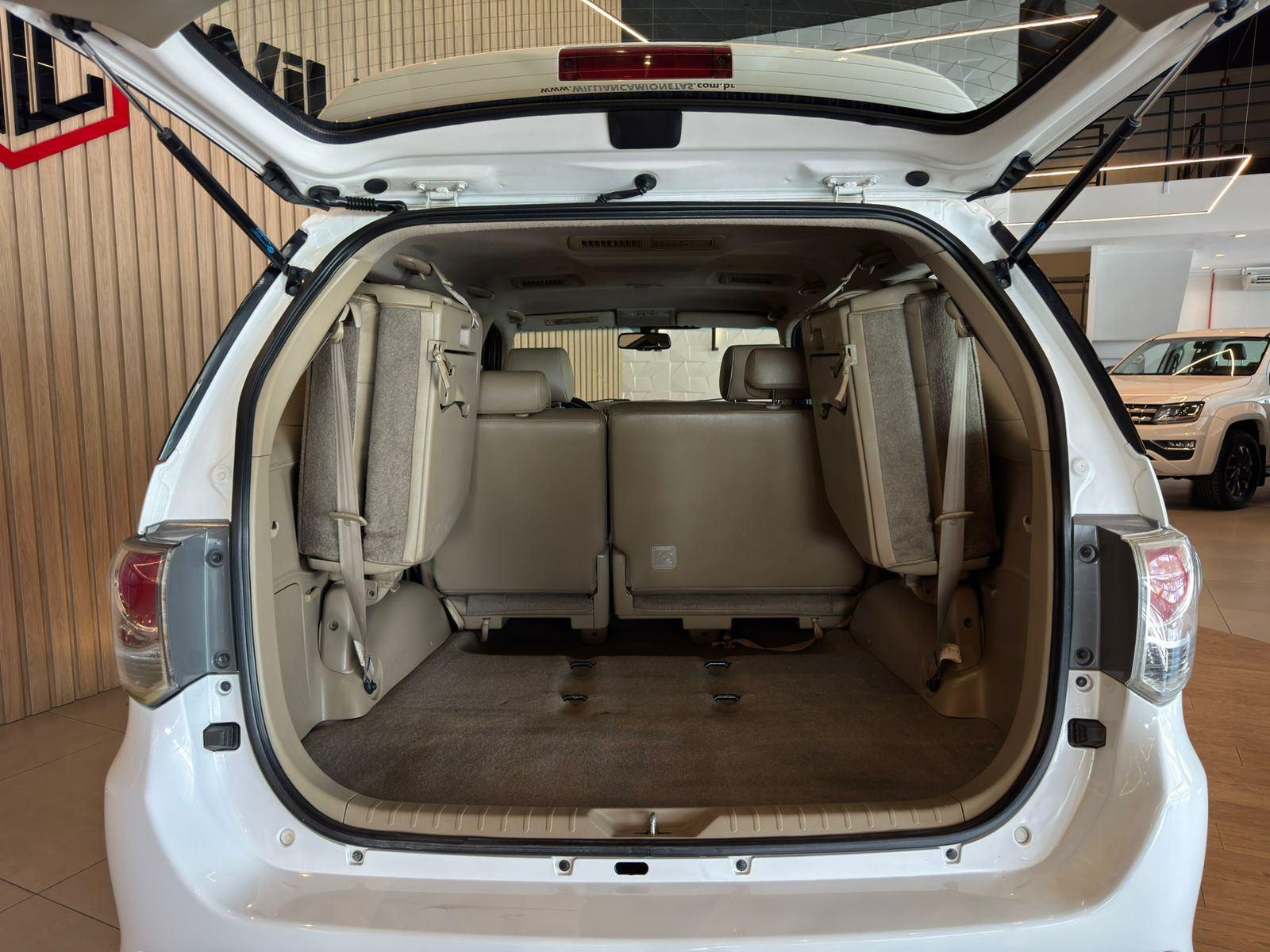 Foto número 406221 do veiculo