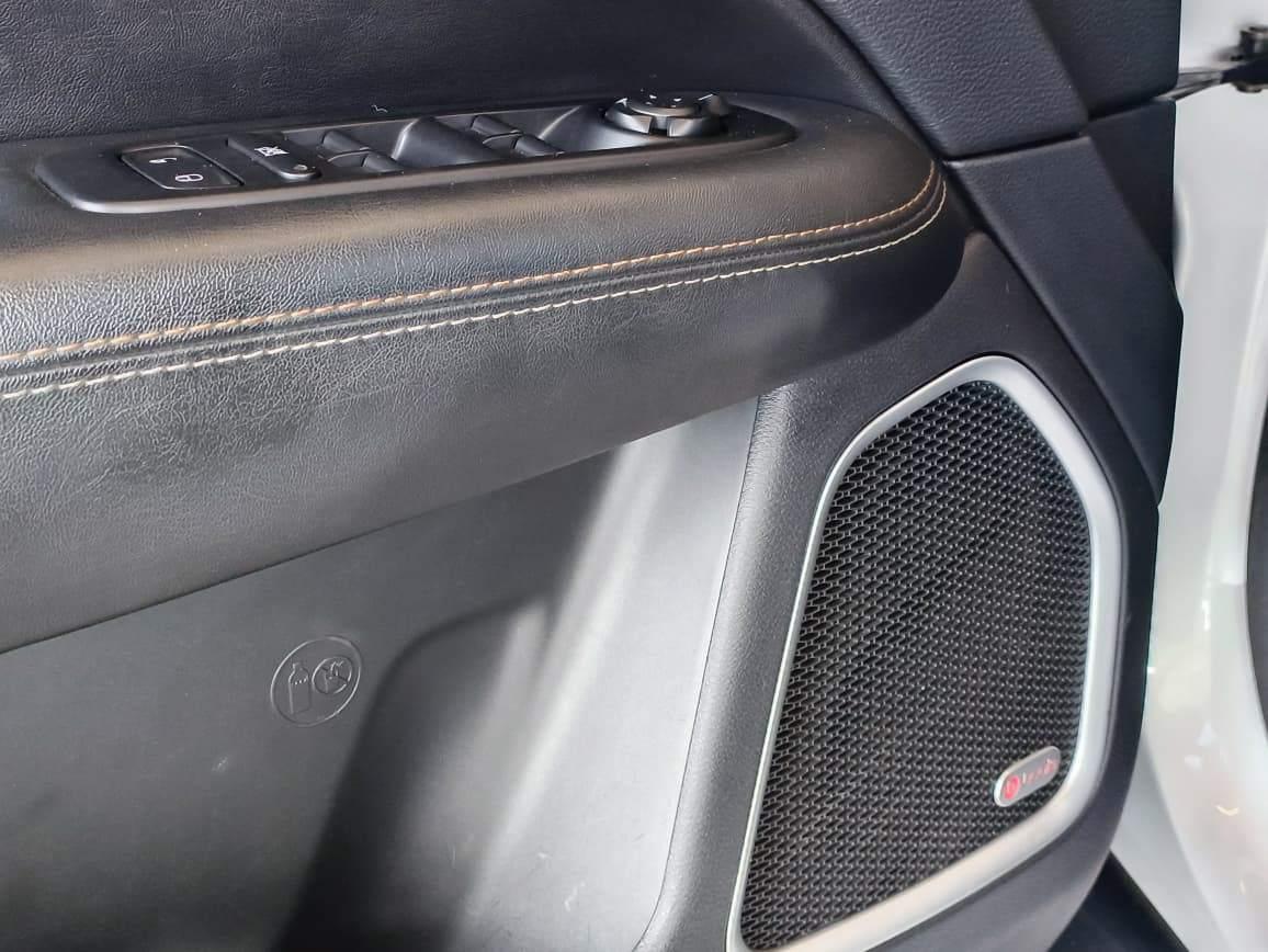 Foto número 422610 do veiculo