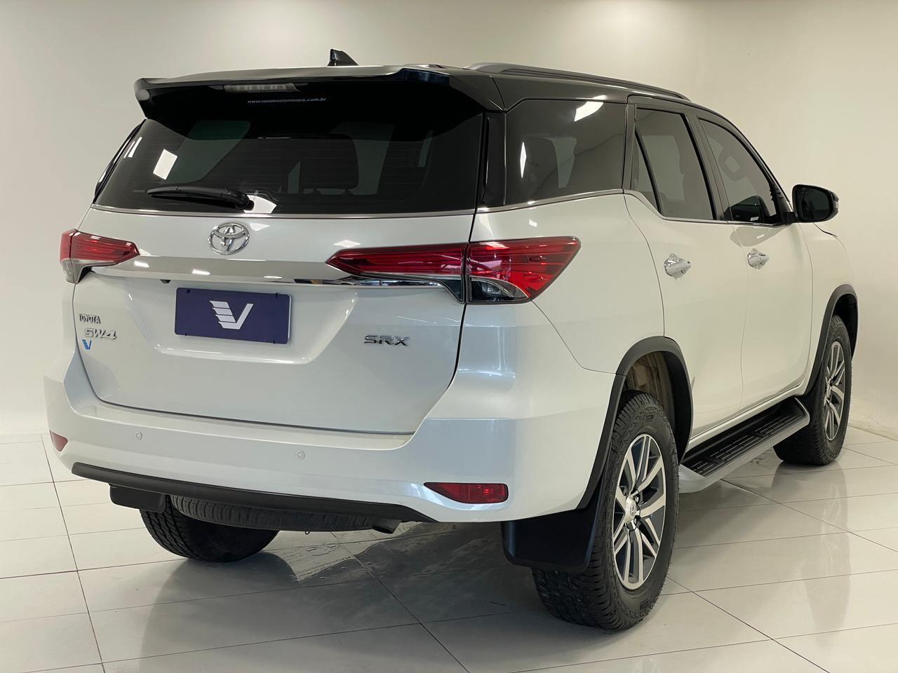 Foto número 406747 do veiculo