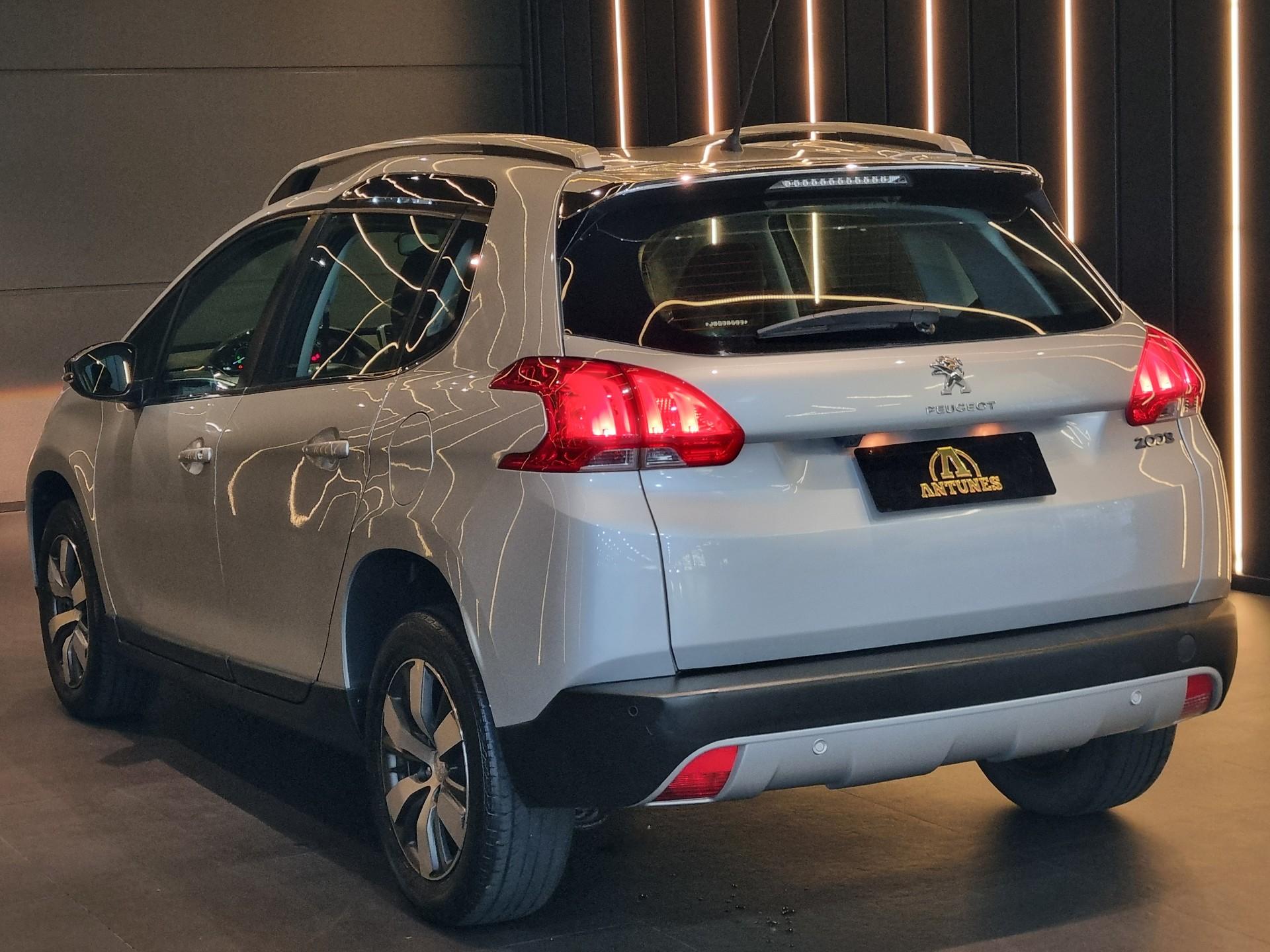 Foto número 420012 do veiculo