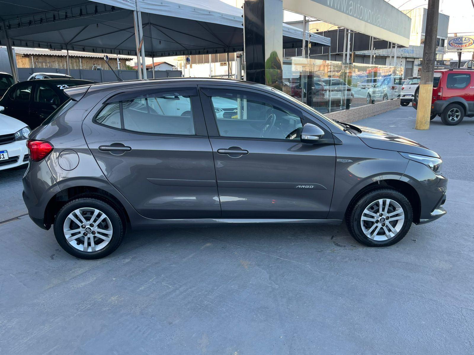 Foto número 422367 do veiculo