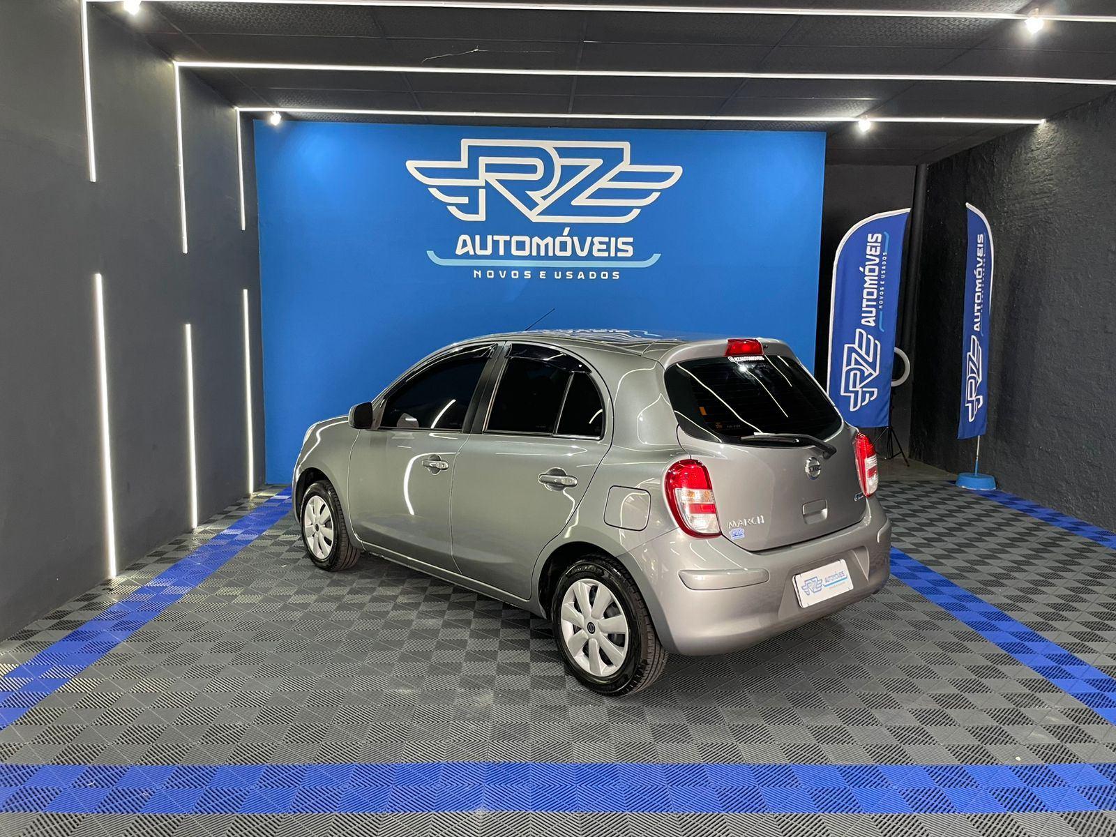 Foto número 420119 do veiculo