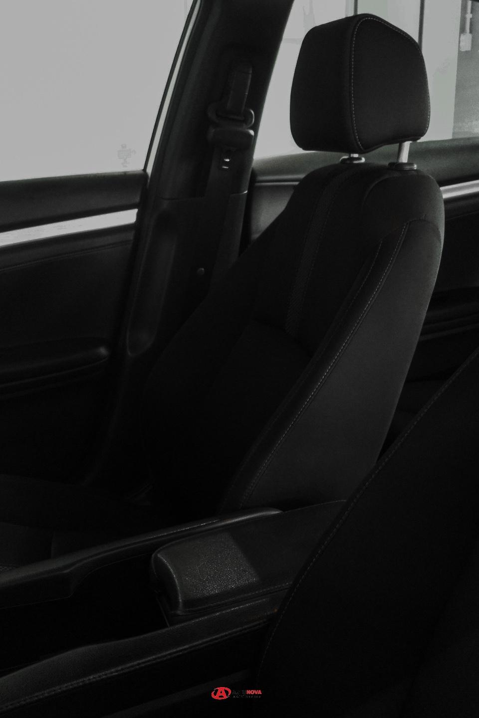 Foto número 415000 do veiculo