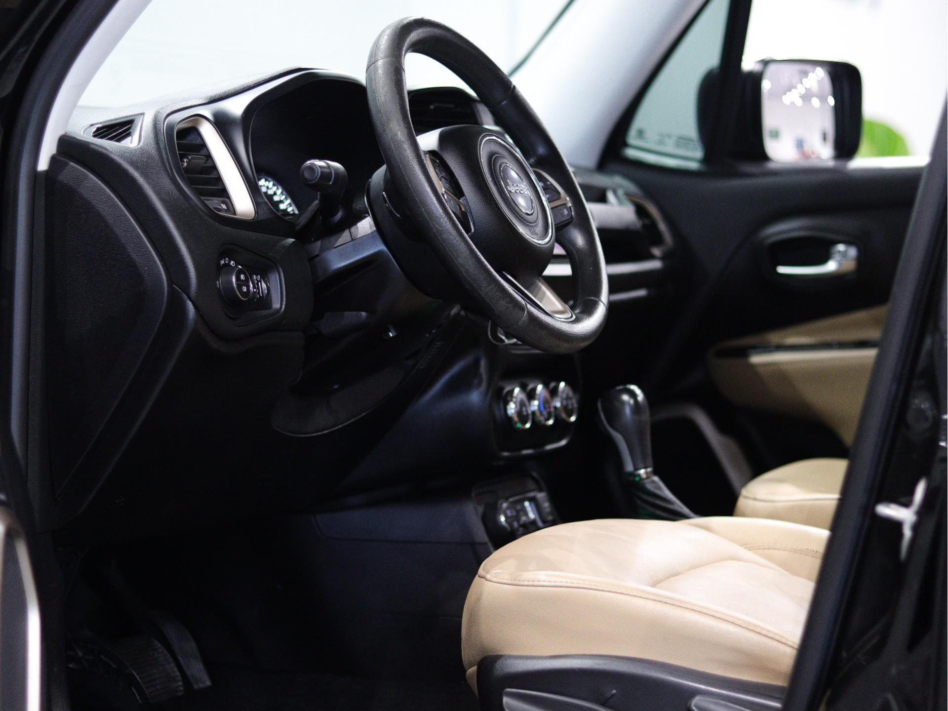 Foto número 422902 do veiculo