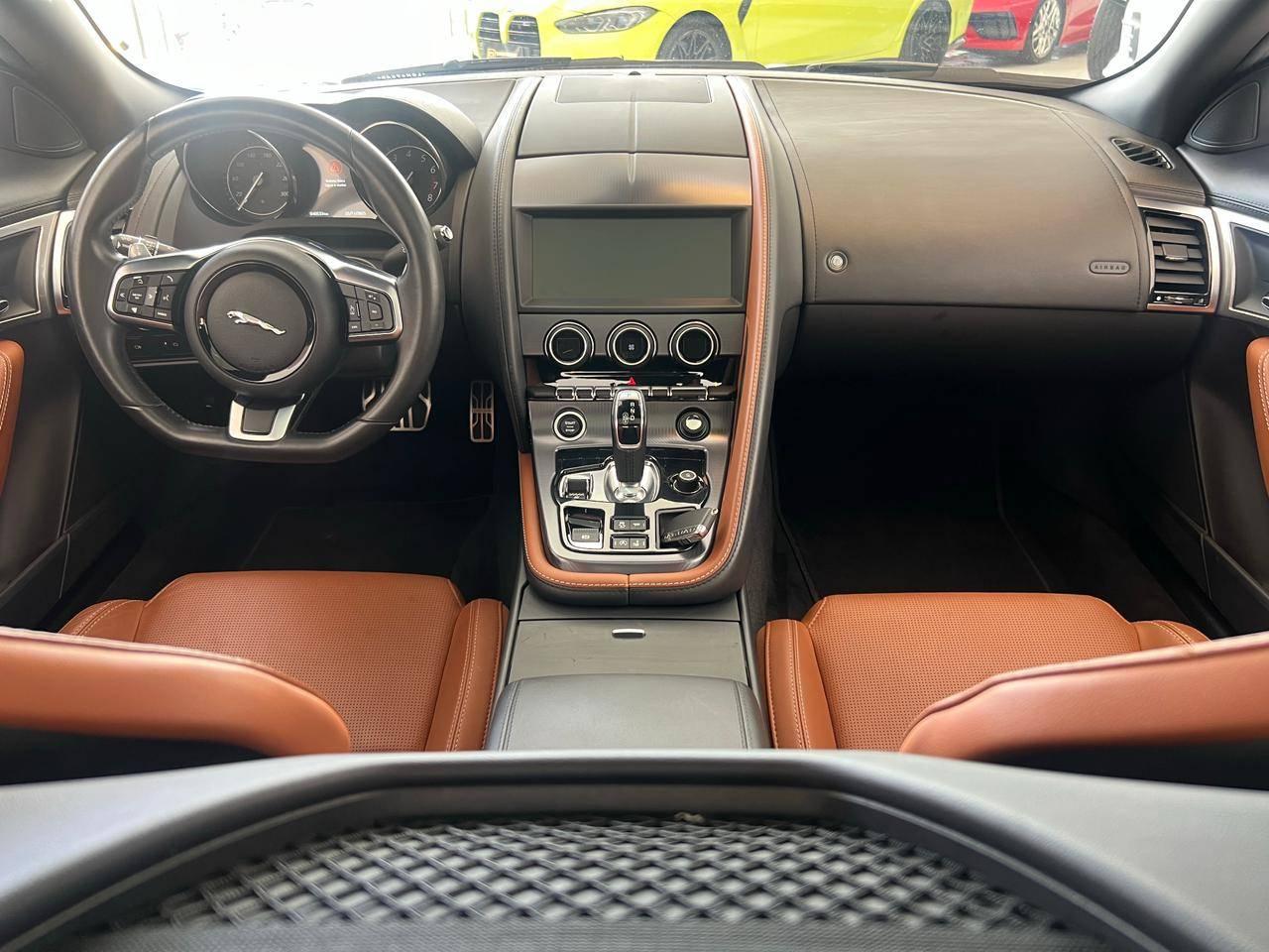 Foto número 421611 do veiculo