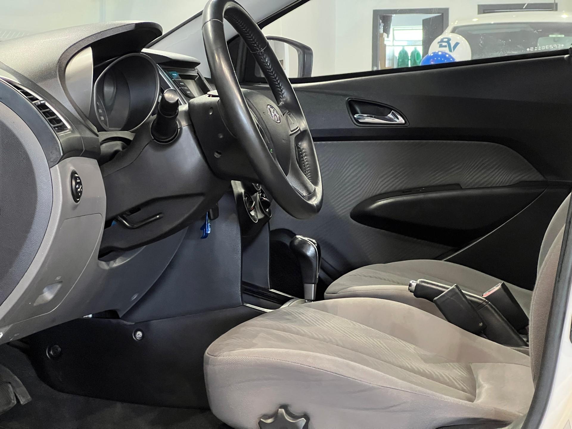 Foto número 414990 do veiculo