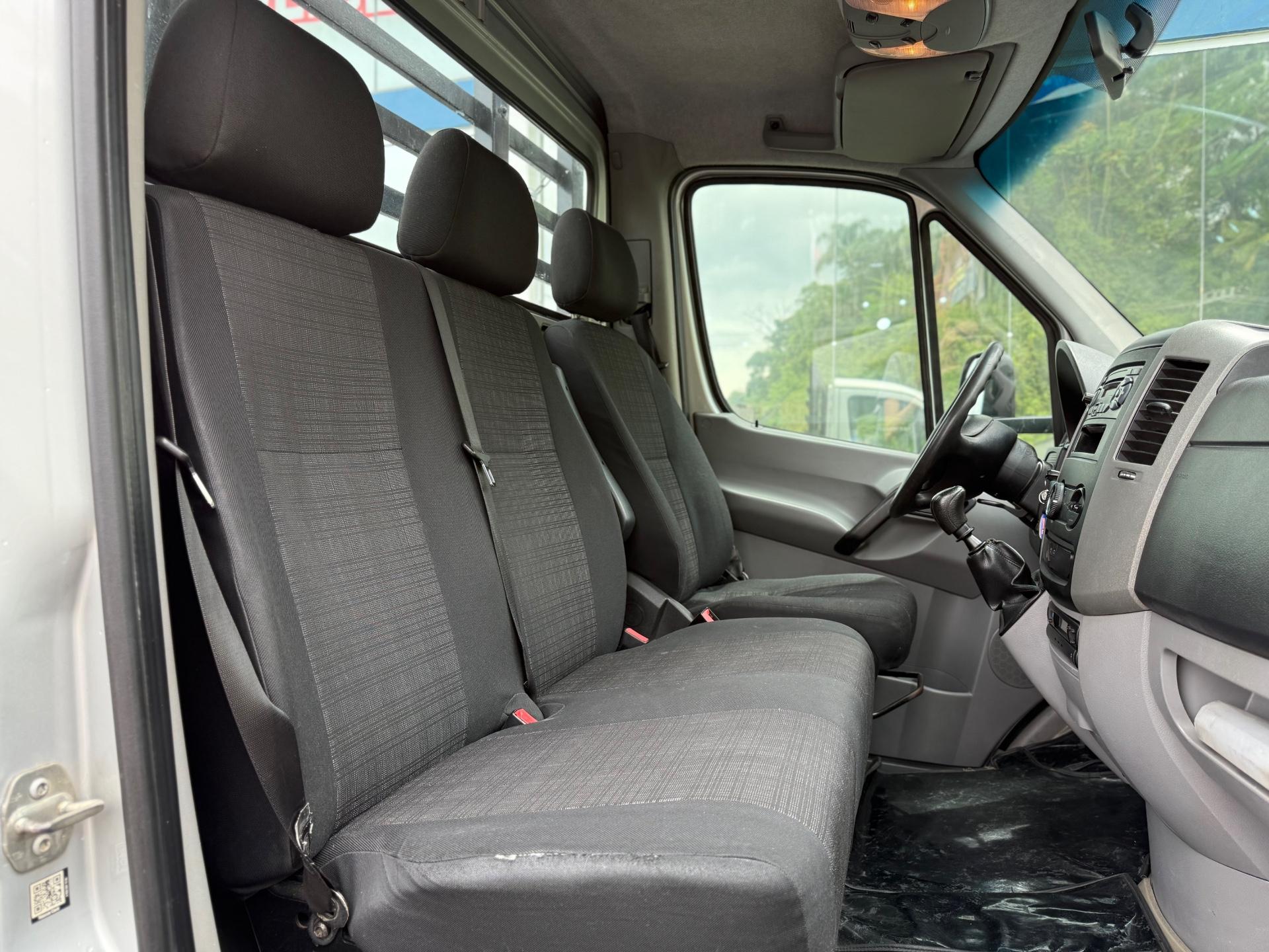 Foto número 419581 do veiculo