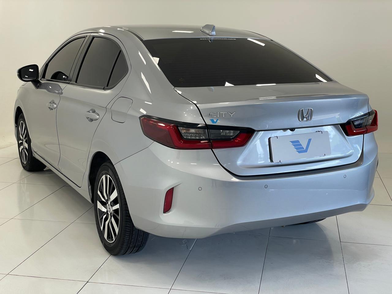 Foto número 404929 do veiculo