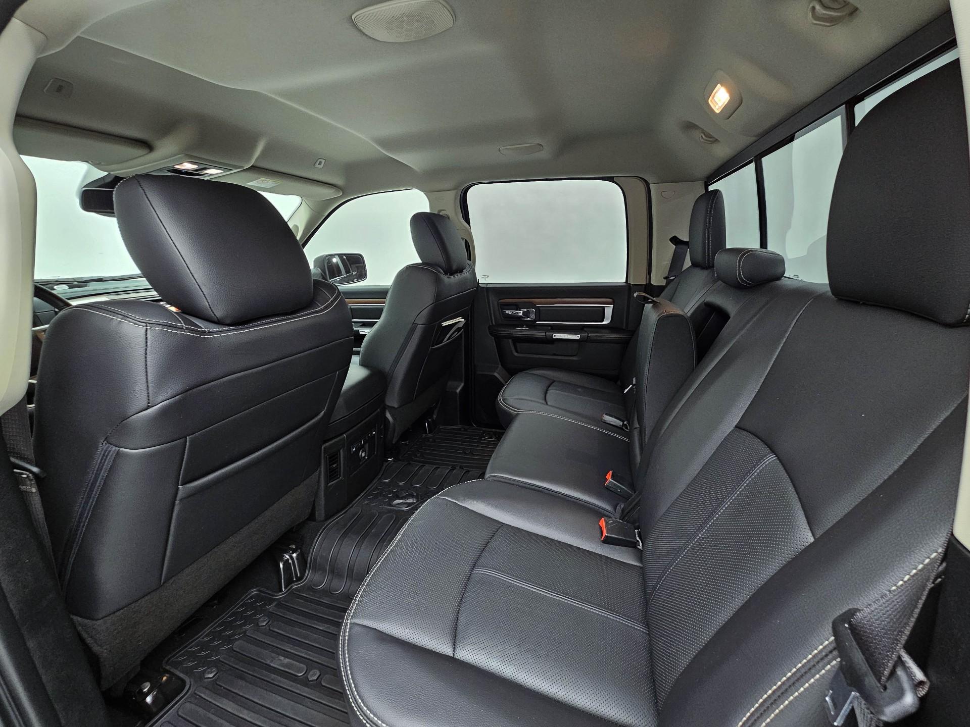 Foto número 416003 do veiculo