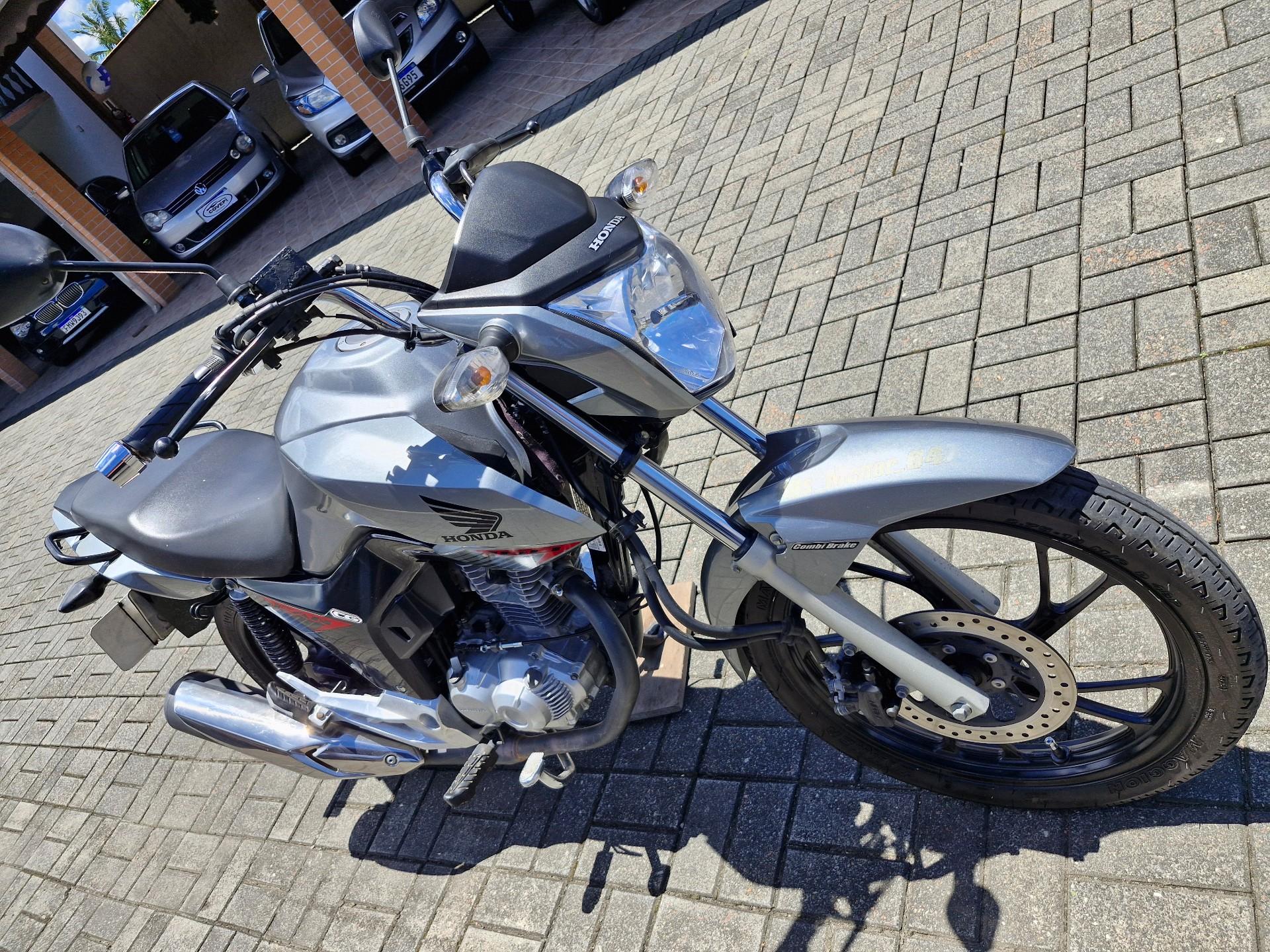 Foto número 417410 do veiculo