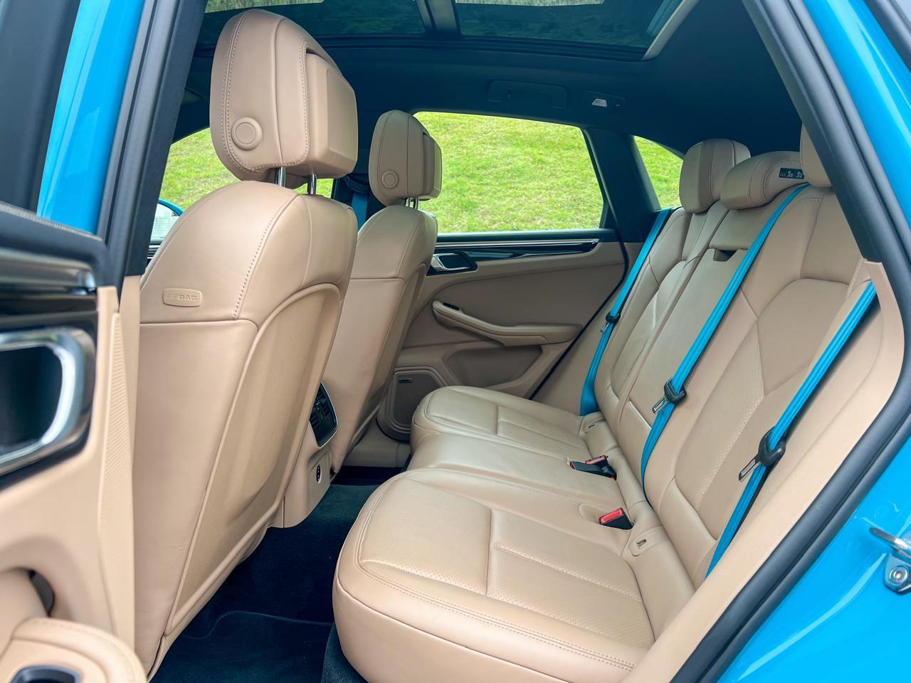 Foto número 415904 do veiculo