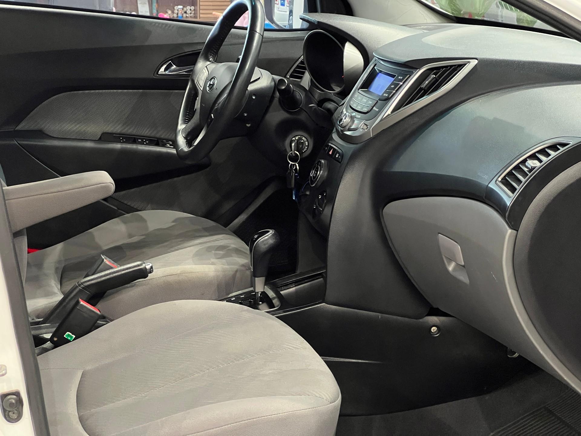 Foto número 414989 do veiculo