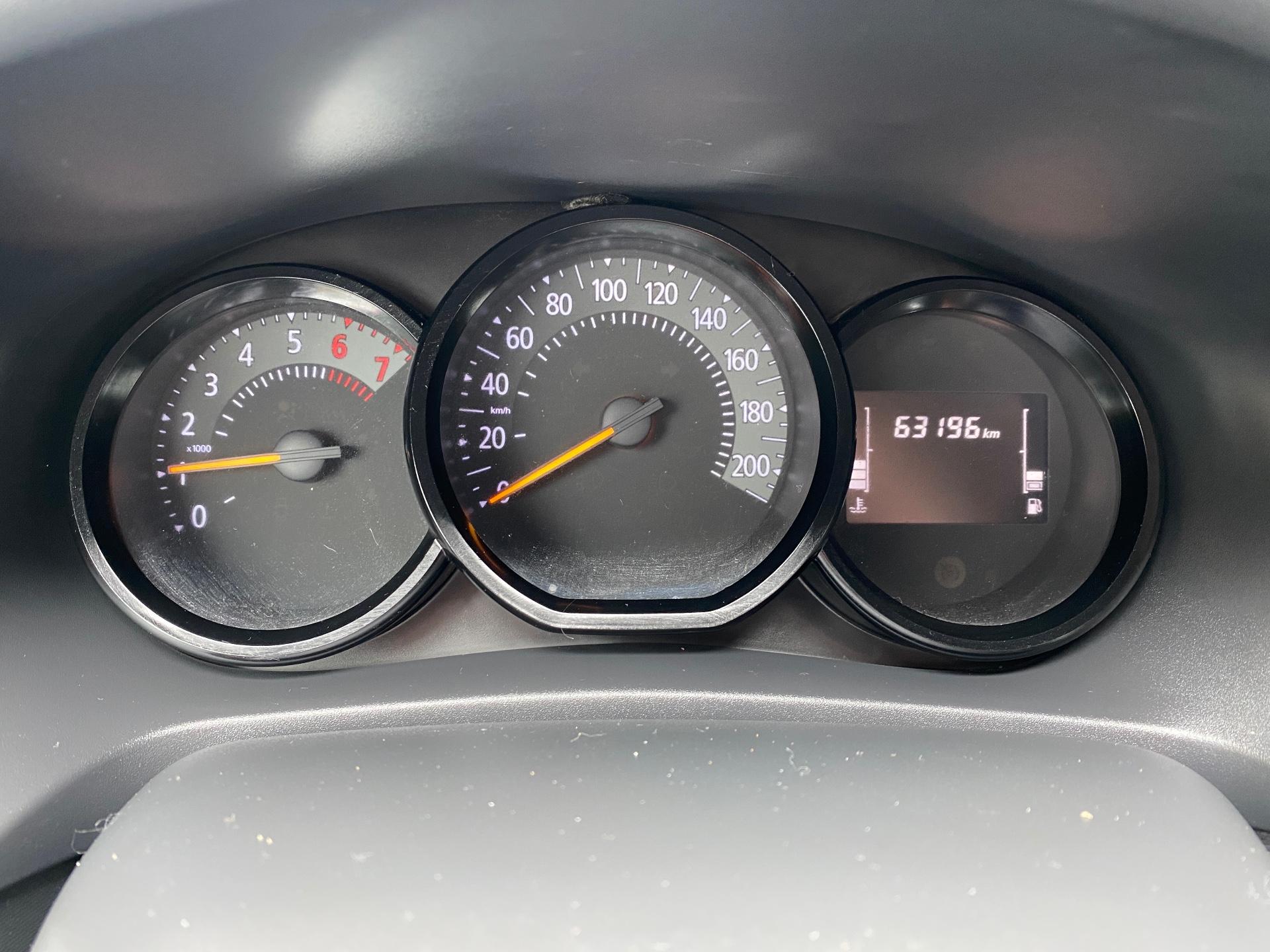 Foto número 401933 do veiculo