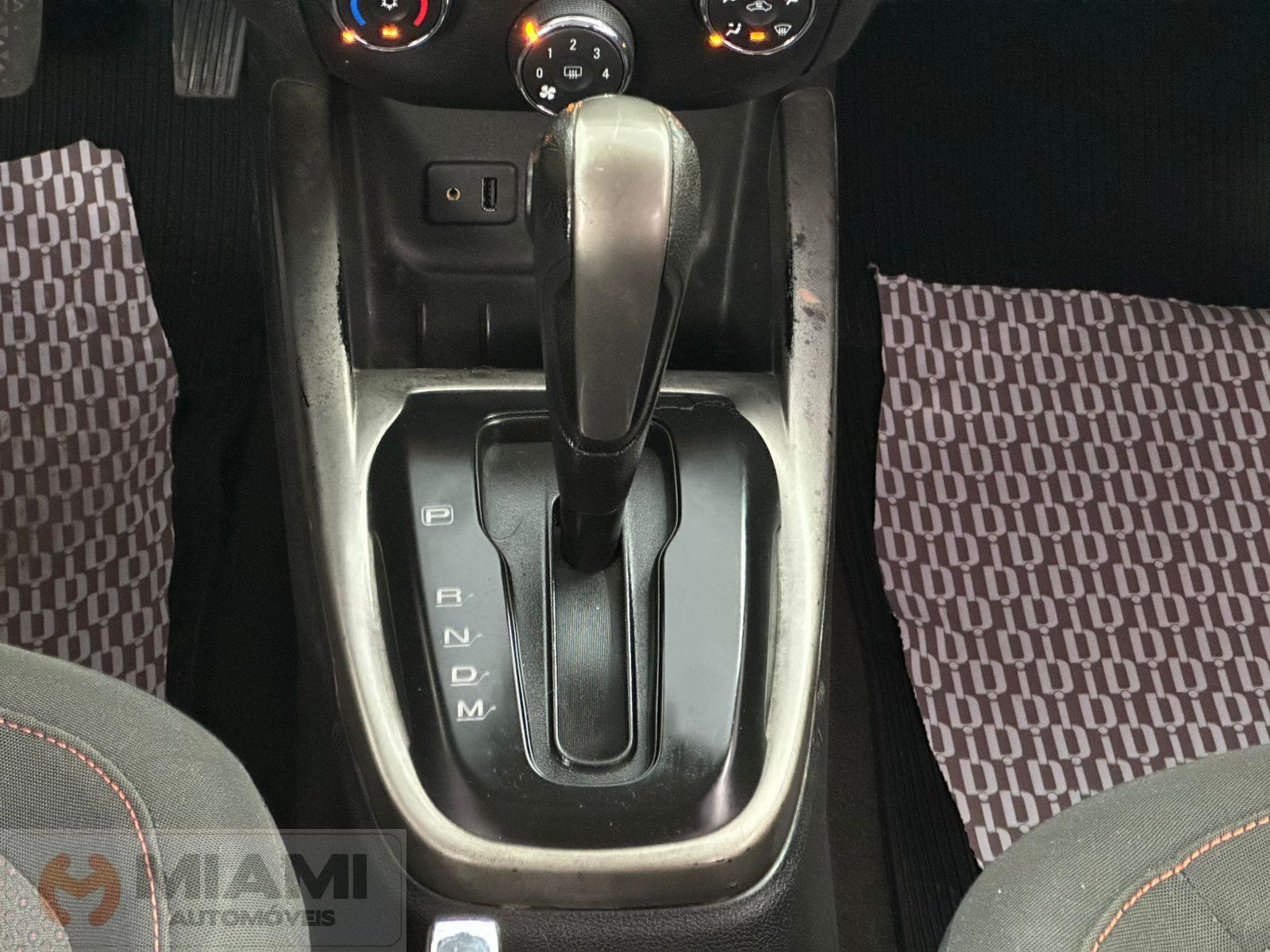 Foto número 415129 do veiculo