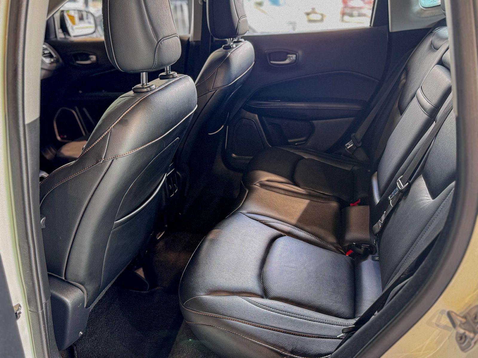 Foto número 410180 do veiculo