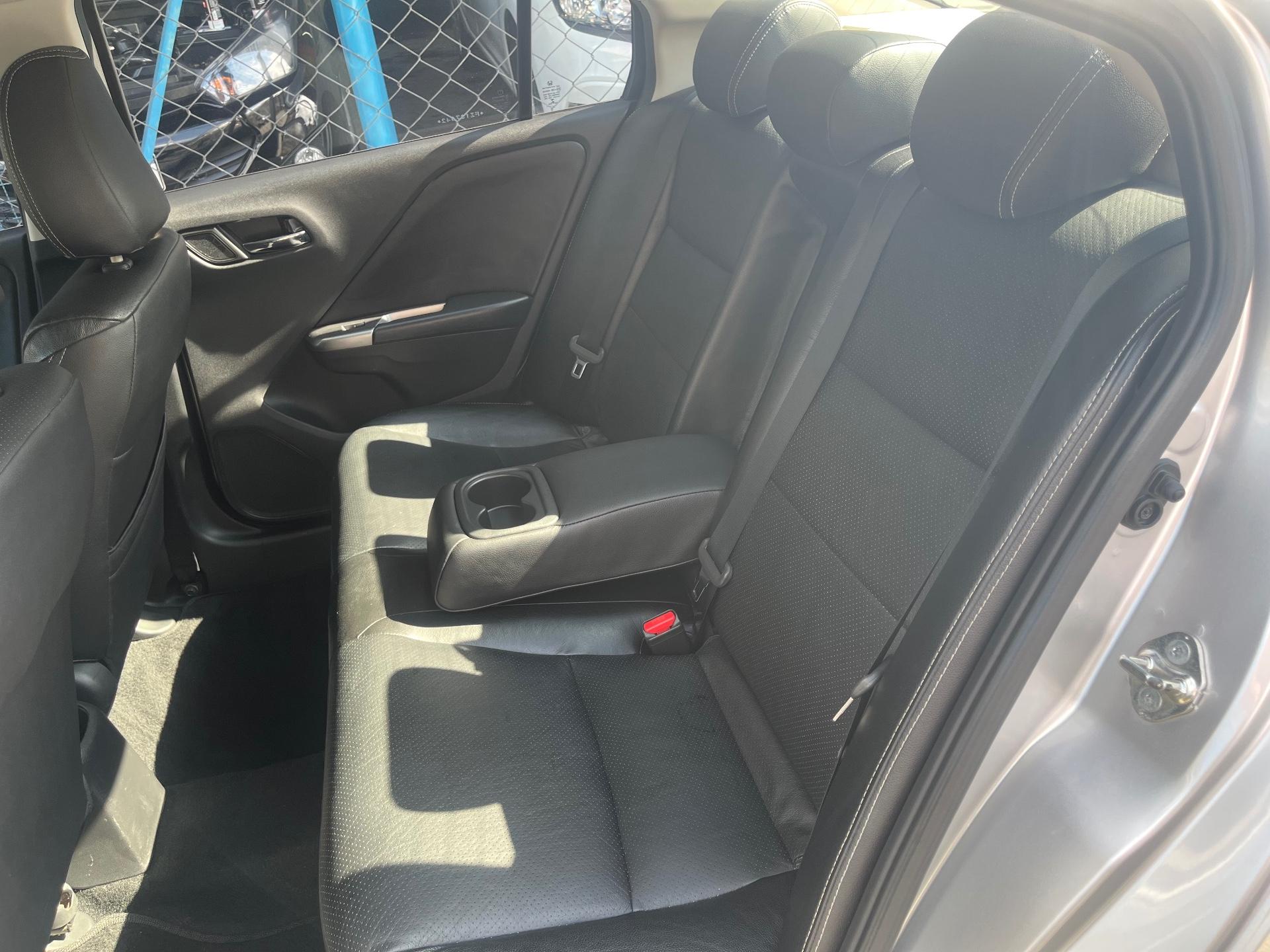 Foto número 418346 do veiculo