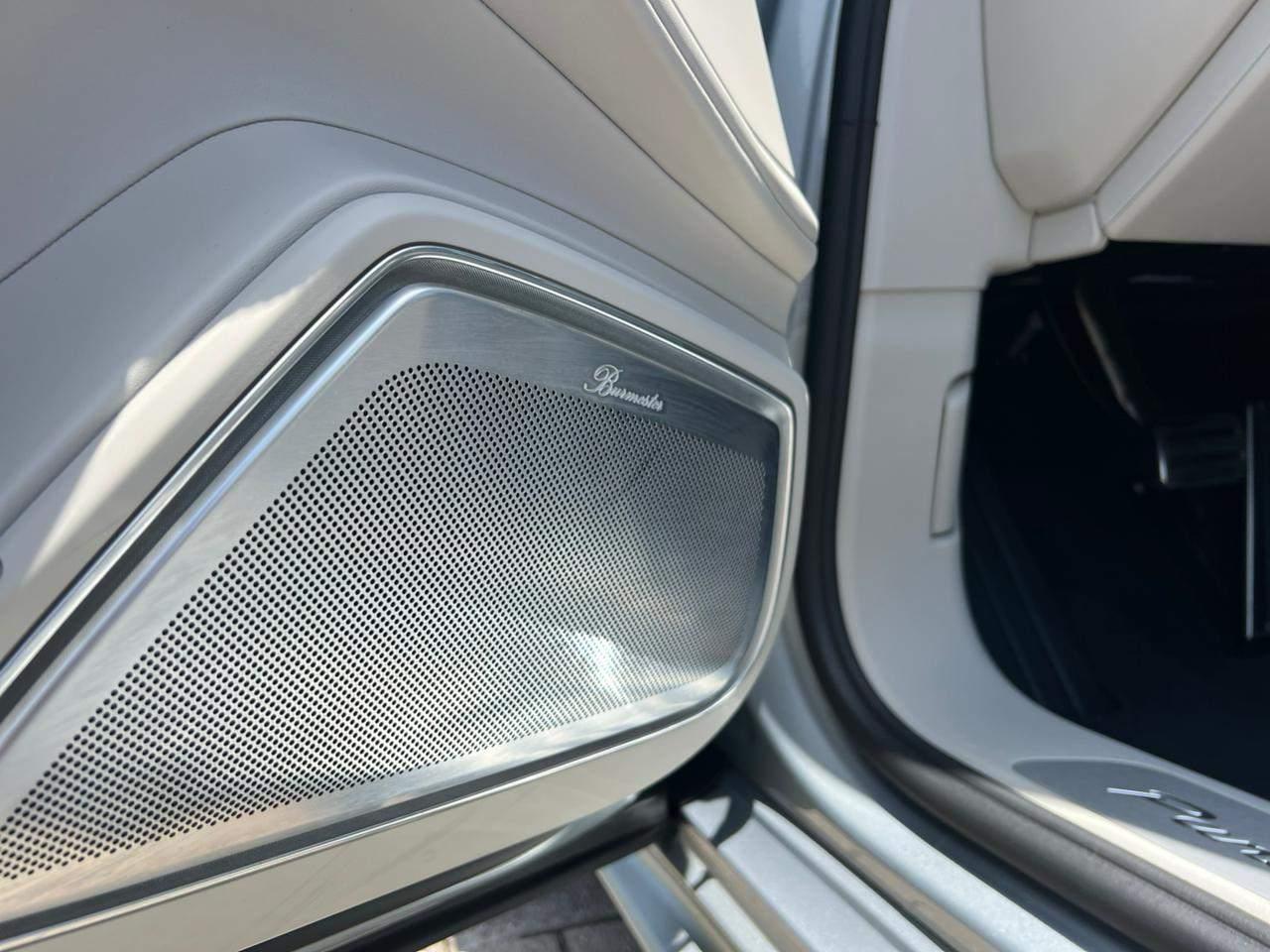 Foto número 436970 do veiculo