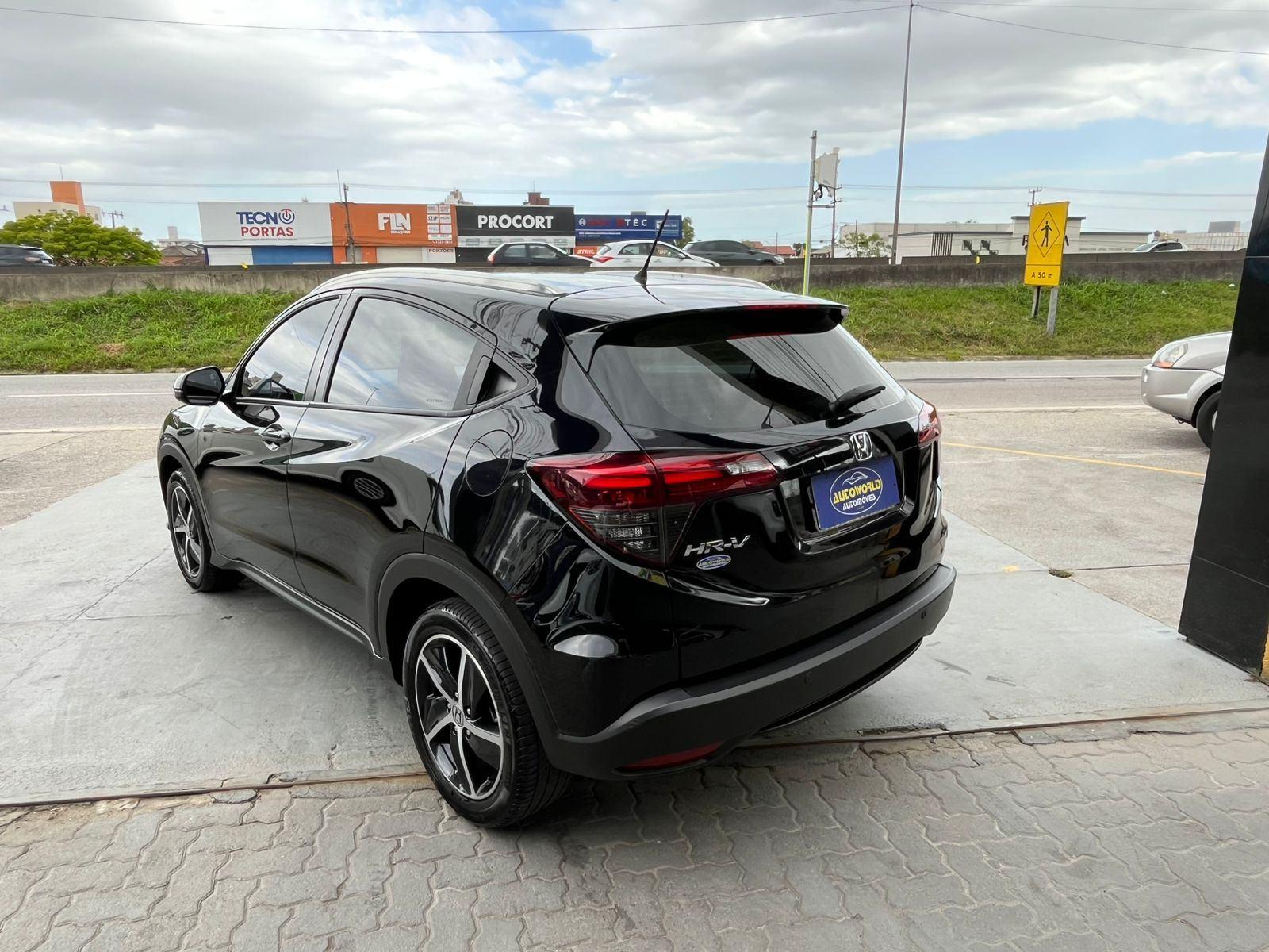 Foto número 422441 do veiculo