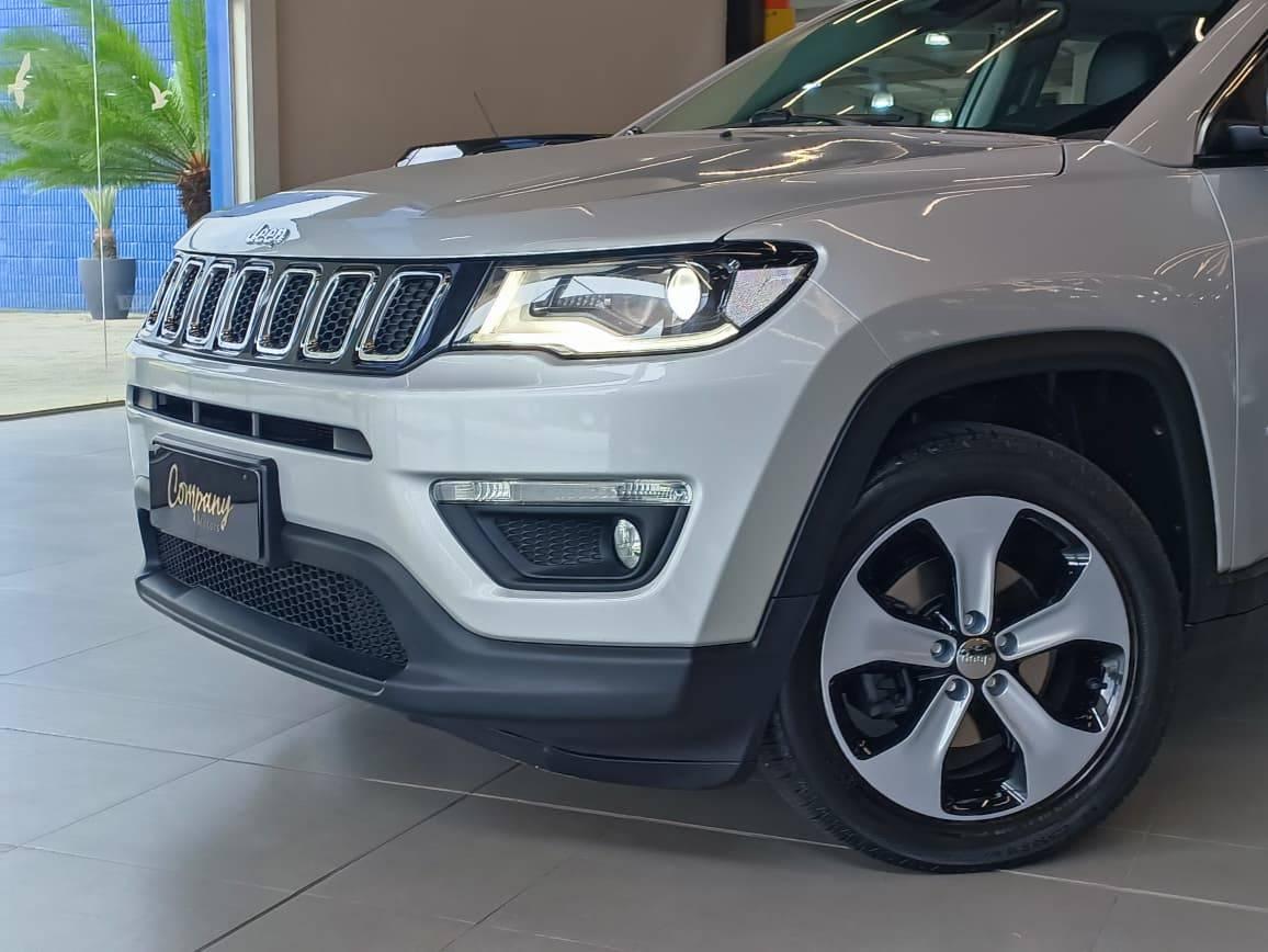 Foto número 422619 do veiculo