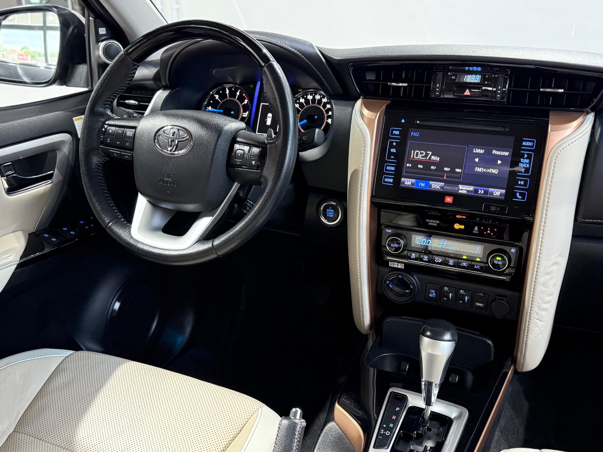 Foto número 424356 do veiculo