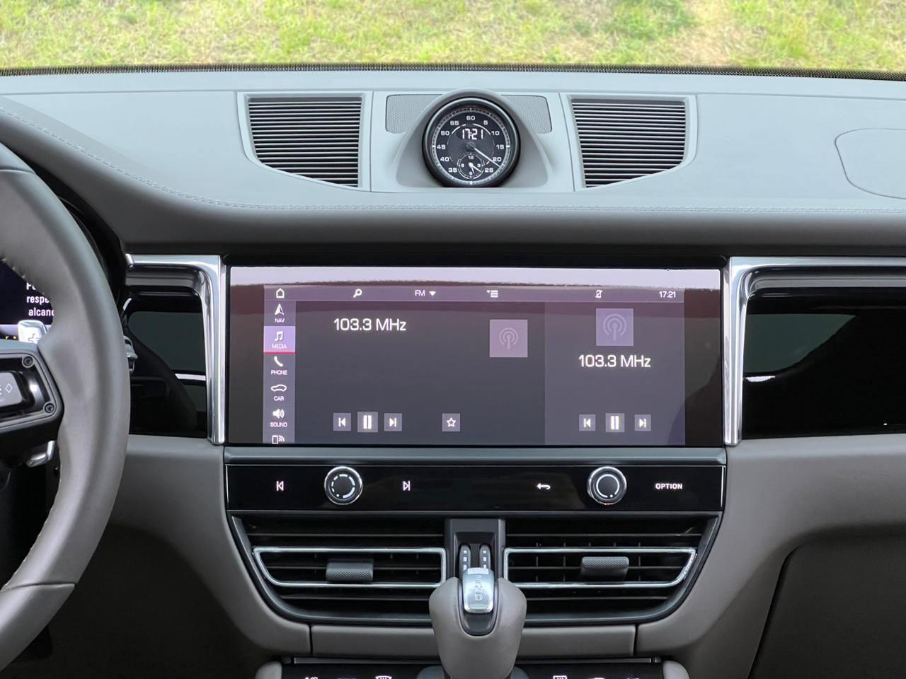 Foto número 422915 do veiculo