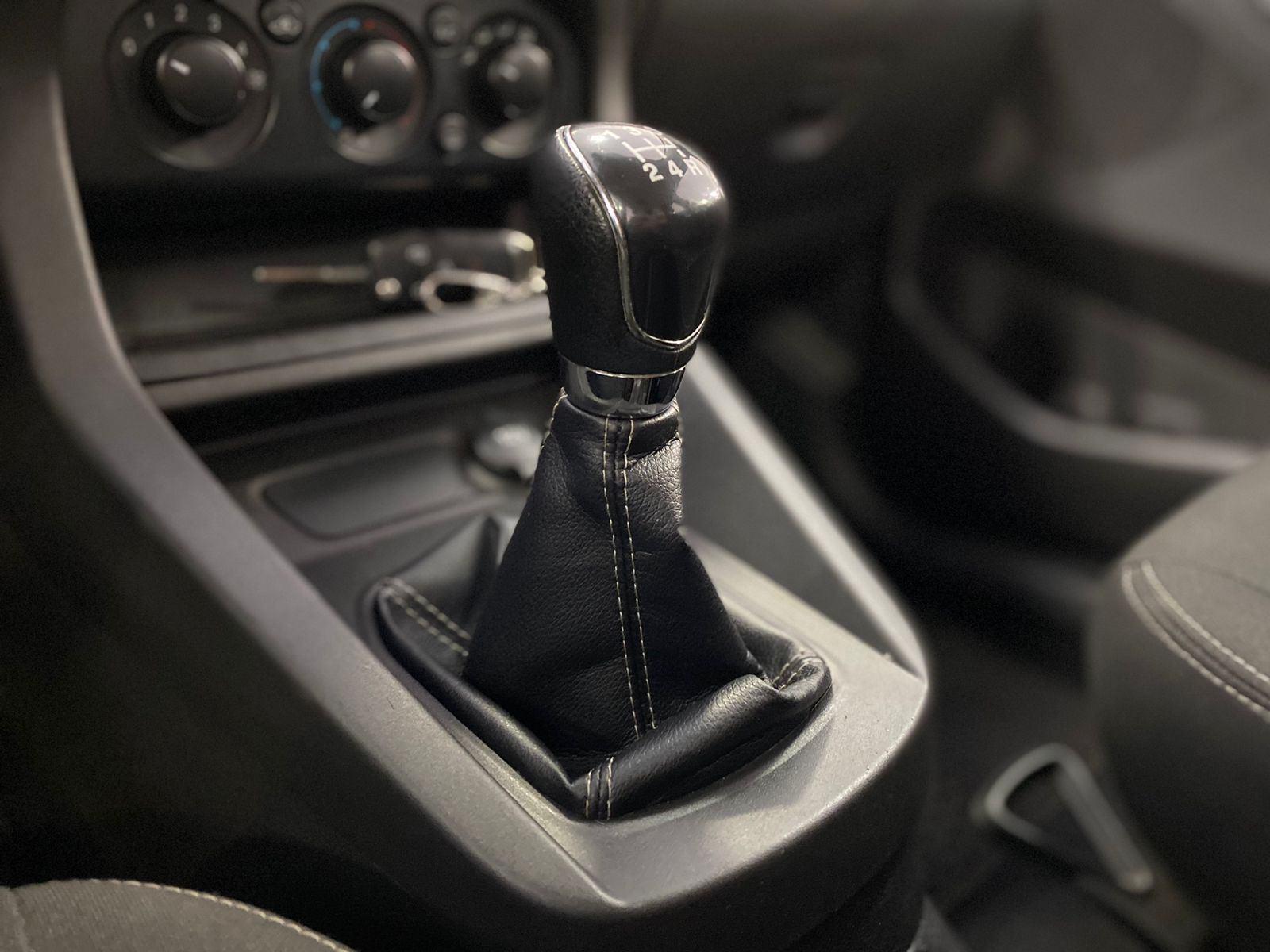 Foto número 426296 do veiculo